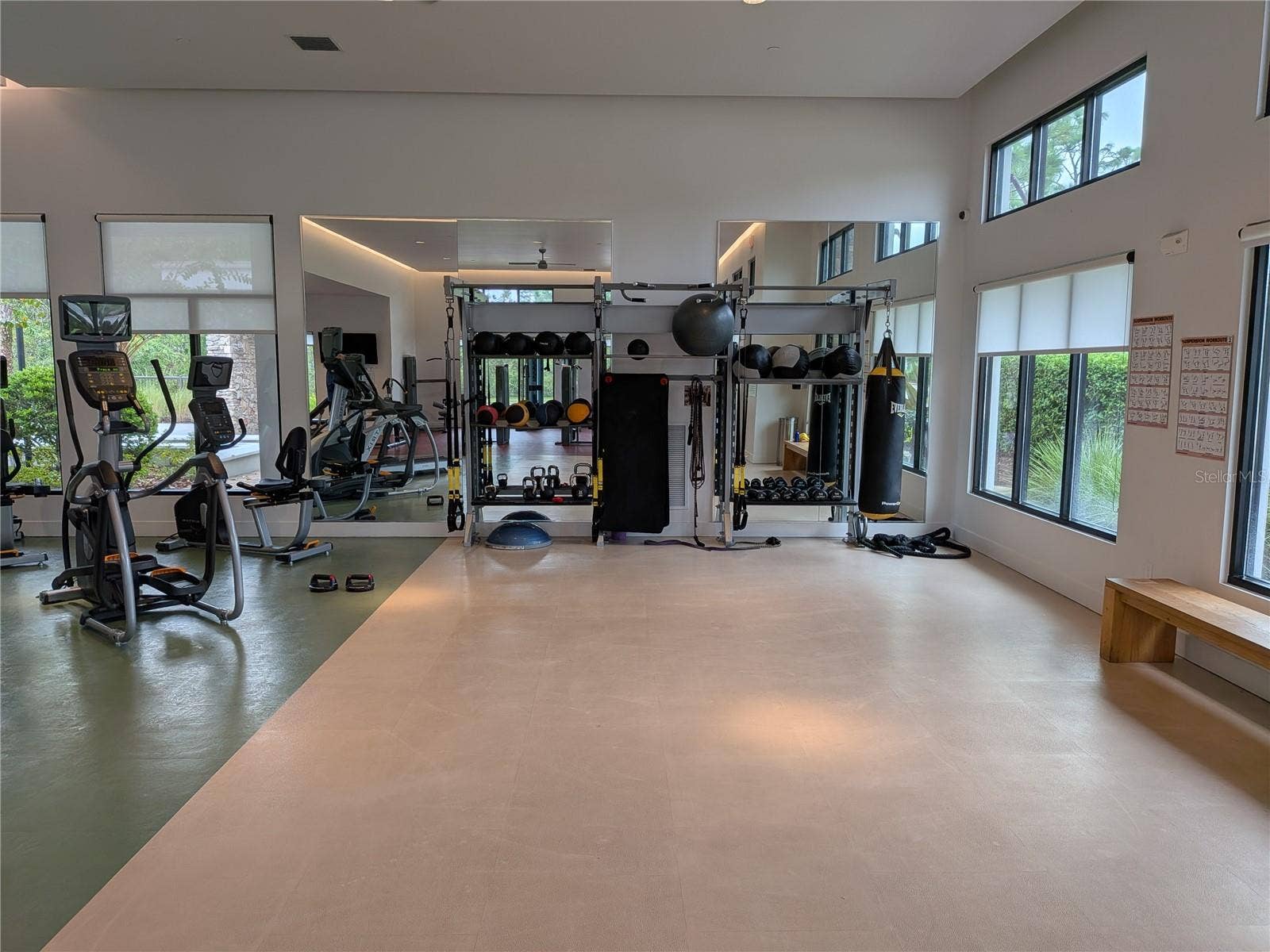 14121 ALAFAYA OAK BEND, Orlando, FL 32828 Fitness center