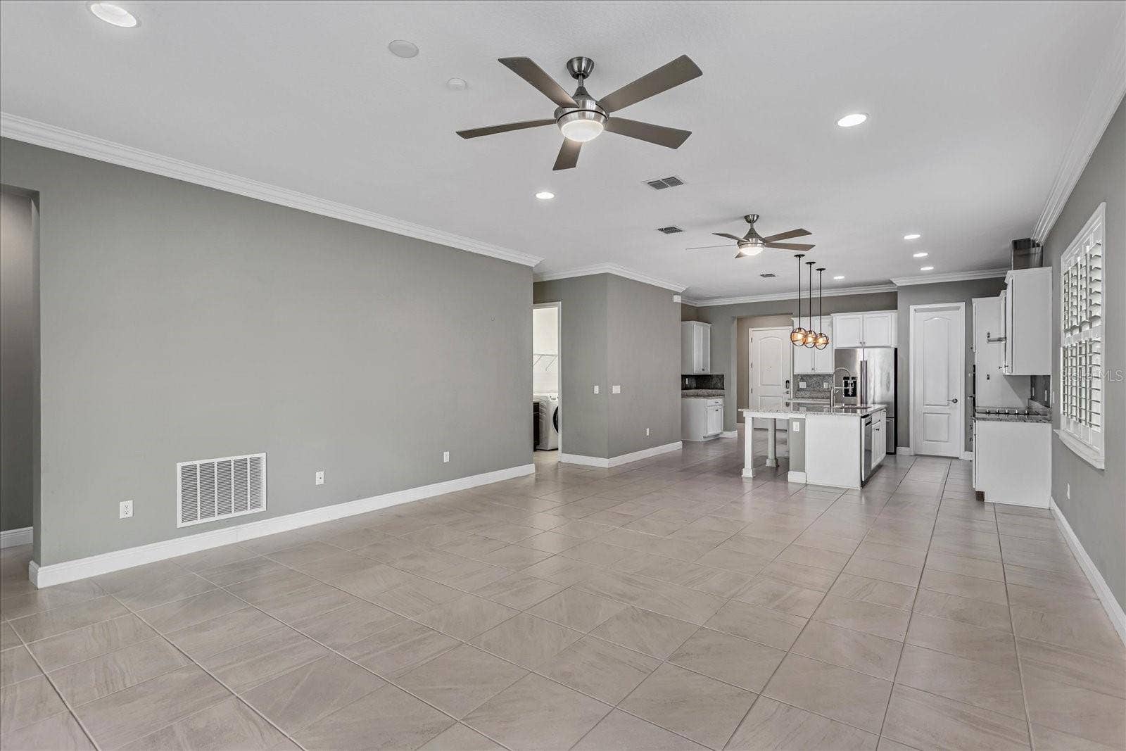 14121 ALAFAYA OAK BEND, Orlando, FL 32828 14121 ALAFAYA OAK BEND, Orlando, FL 32828