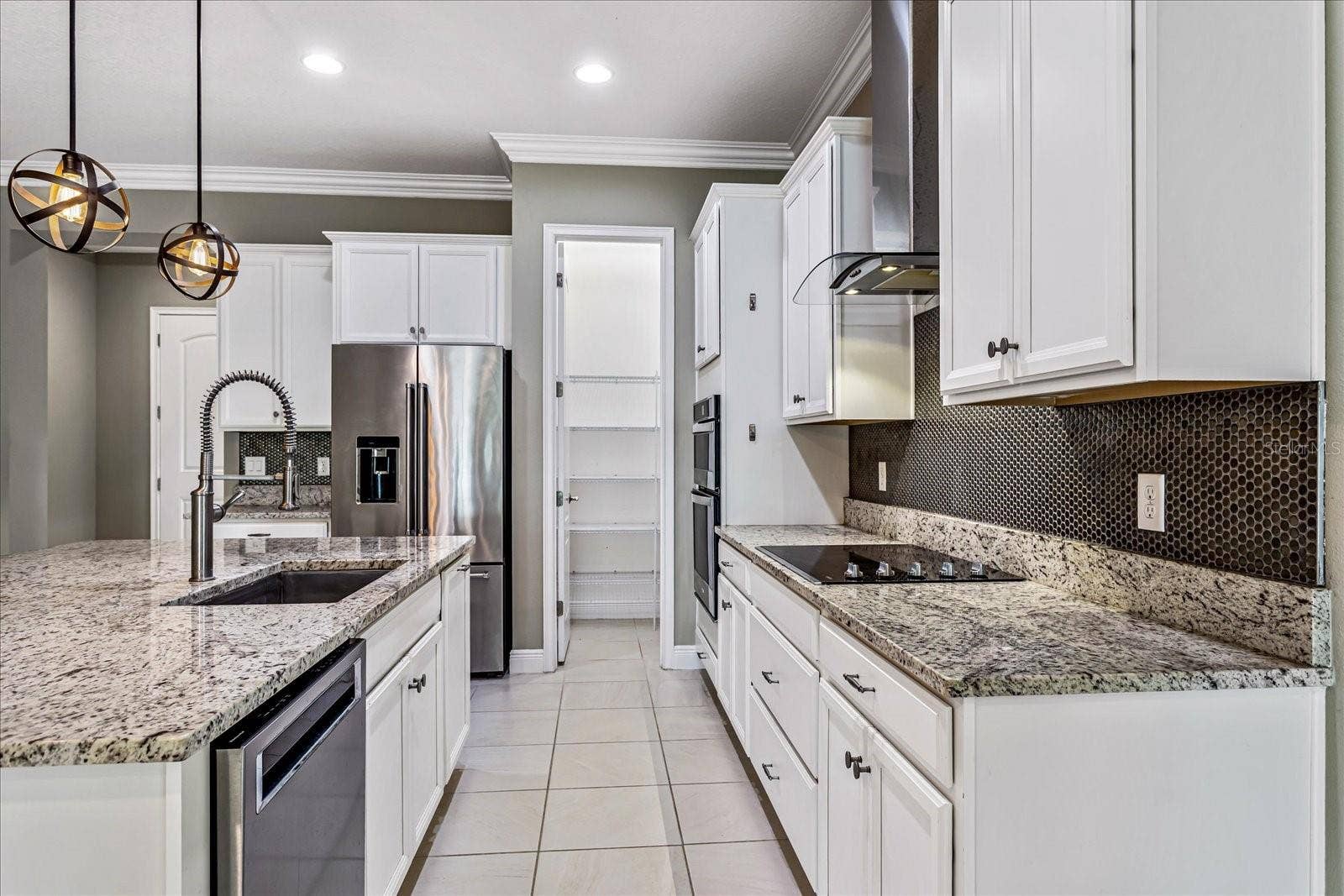 14121 ALAFAYA OAK BEND, Orlando, FL 32828 14121 ALAFAYA OAK BEND, Orlando, FL 32828