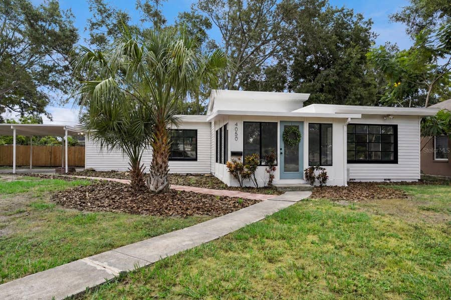 Property photo for 4050 IRIS STREET N, St Petersburg, FL