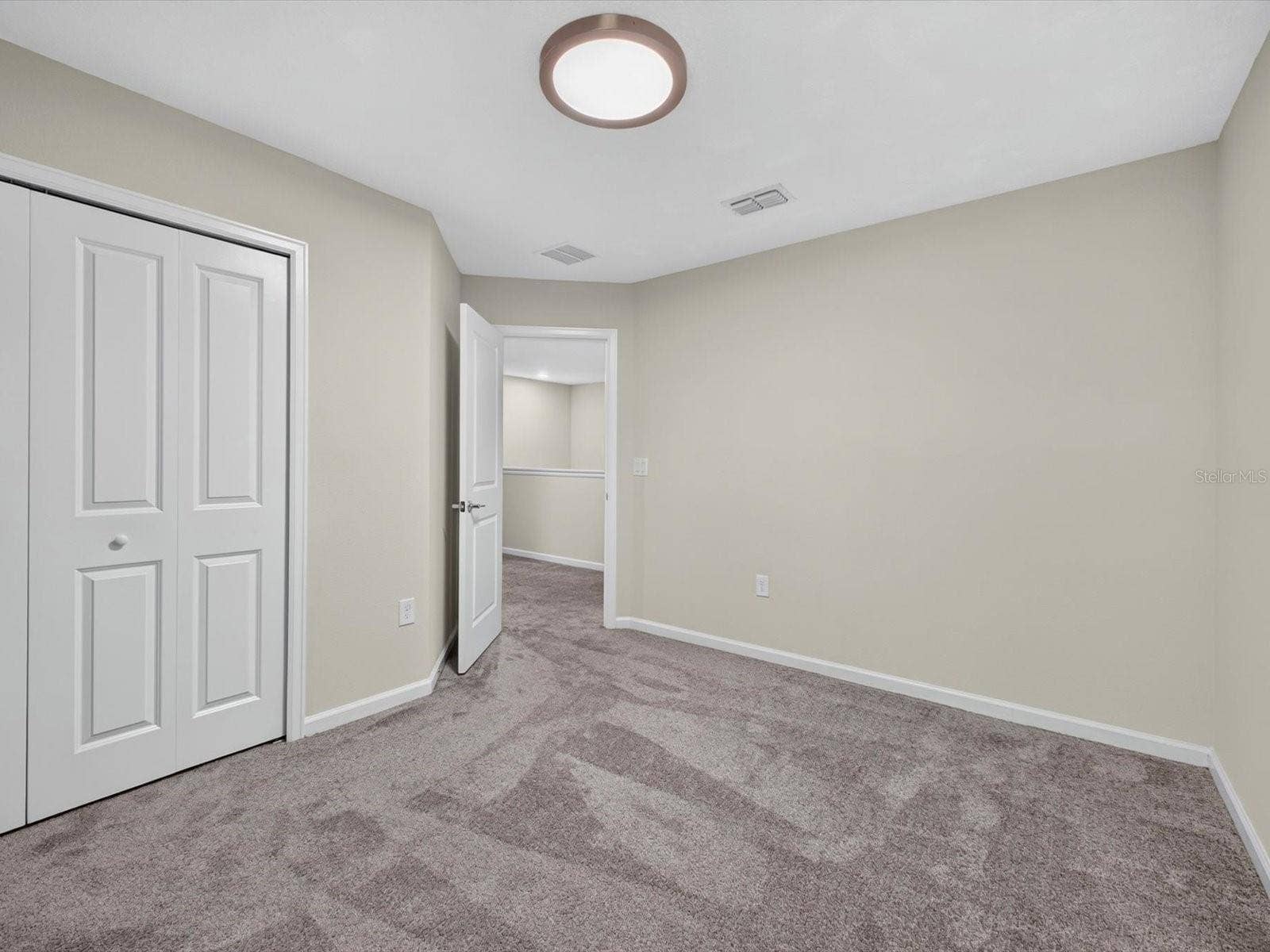 8975 FLUFFY LIE COURT, Davenport, FL 33896 8975 FLUFFY LIE COURT, Davenport, FL 33896