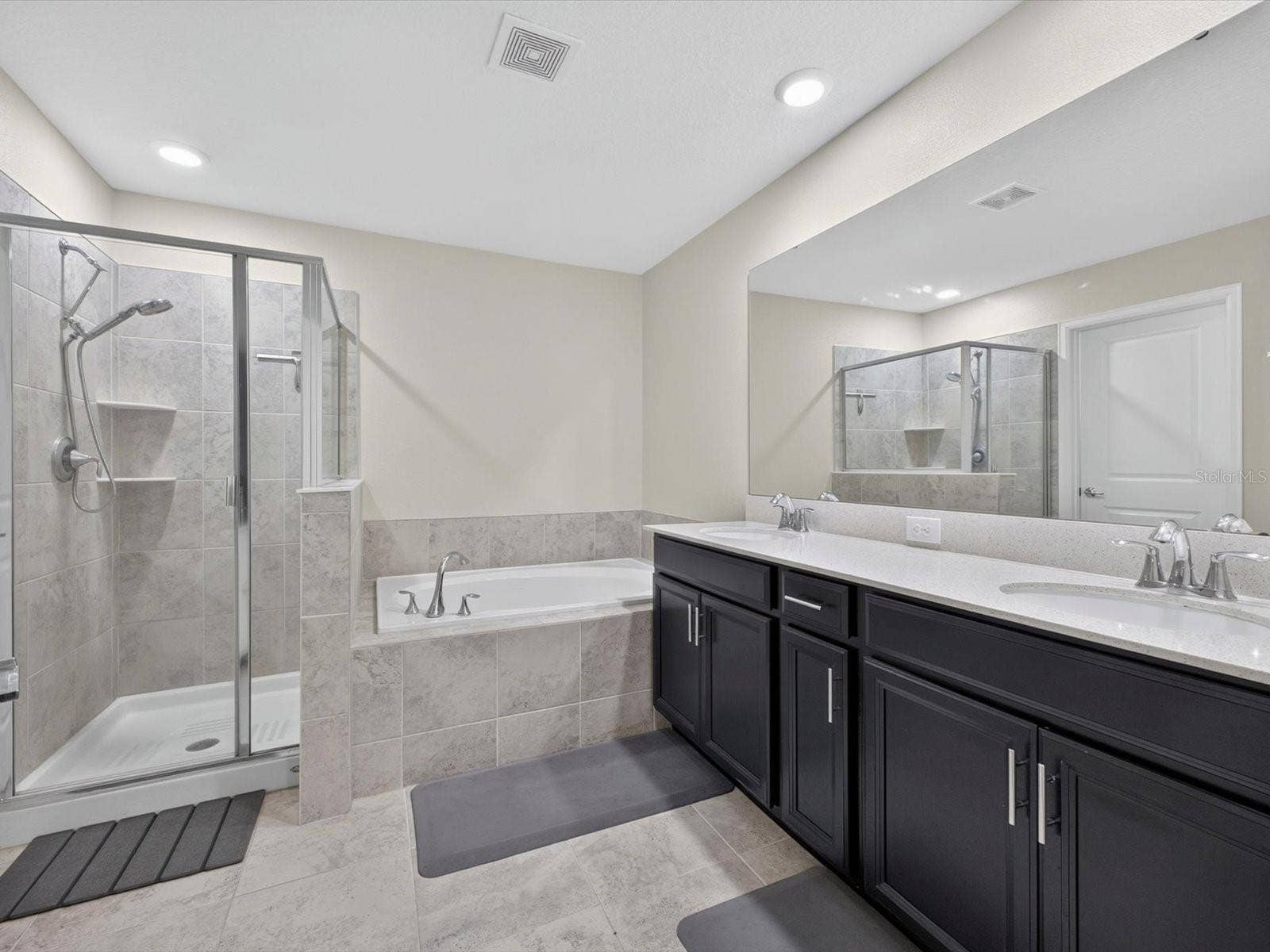 8975 FLUFFY LIE COURT, Davenport, FL 33896 8975 FLUFFY LIE COURT, Davenport, FL 33896