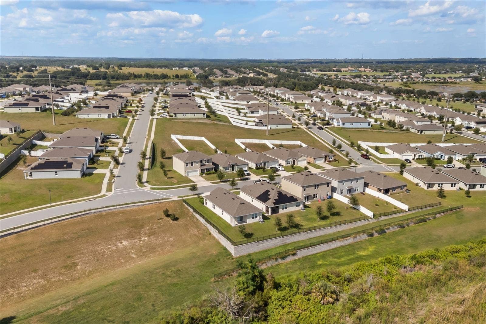 9760 BLACK WALNUT DRIVE, Clermont, FL 34715 9760 BLACK WALNUT DRIVE, Clermont, FL 34715