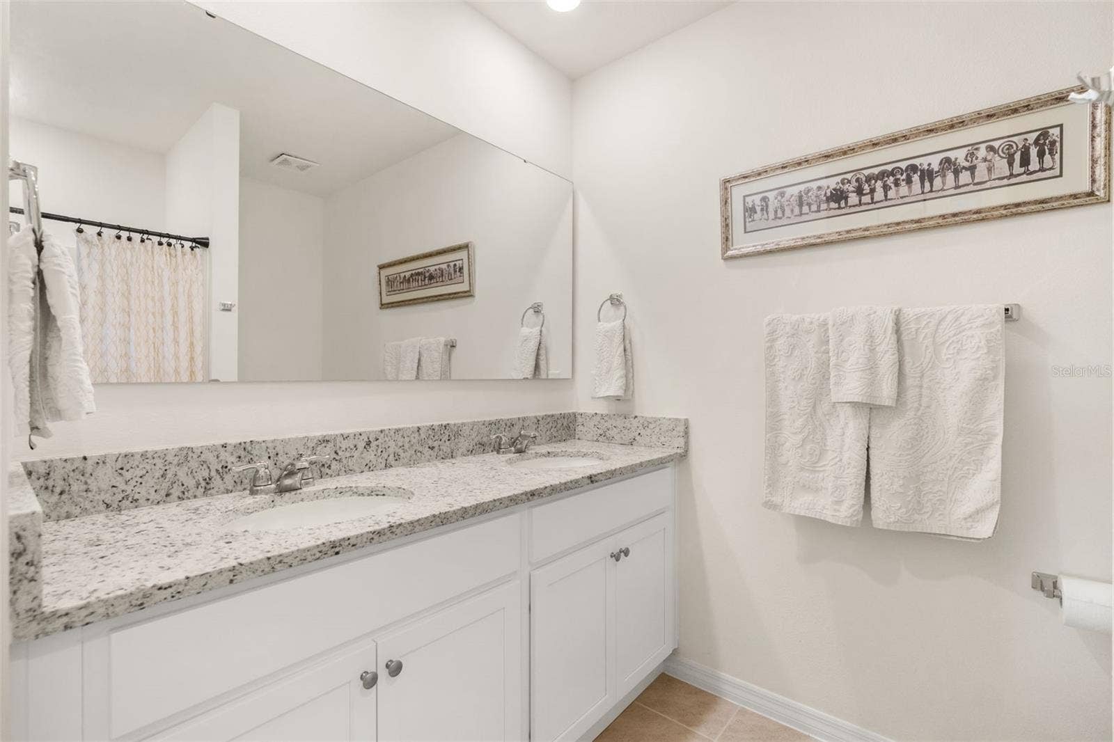 9760 BLACK WALNUT DRIVE, Clermont, FL 34715 9760 BLACK WALNUT DRIVE, Clermont, FL 34715