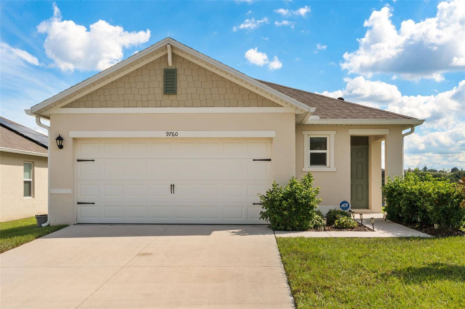 9760 BLACK WALNUT DRIVE, Clermont, FL 34715 9760 BLACK WALNUT DRIVE, Clermont, FL 34715