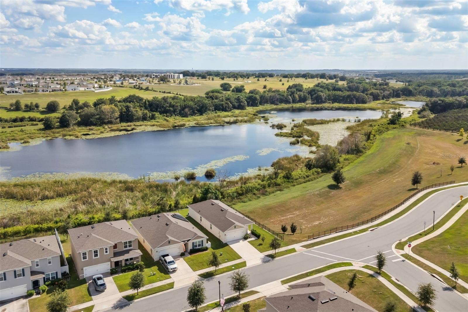 9760 BLACK WALNUT DRIVE, Clermont, FL 34715 9760 BLACK WALNUT DRIVE, Clermont, FL 34715