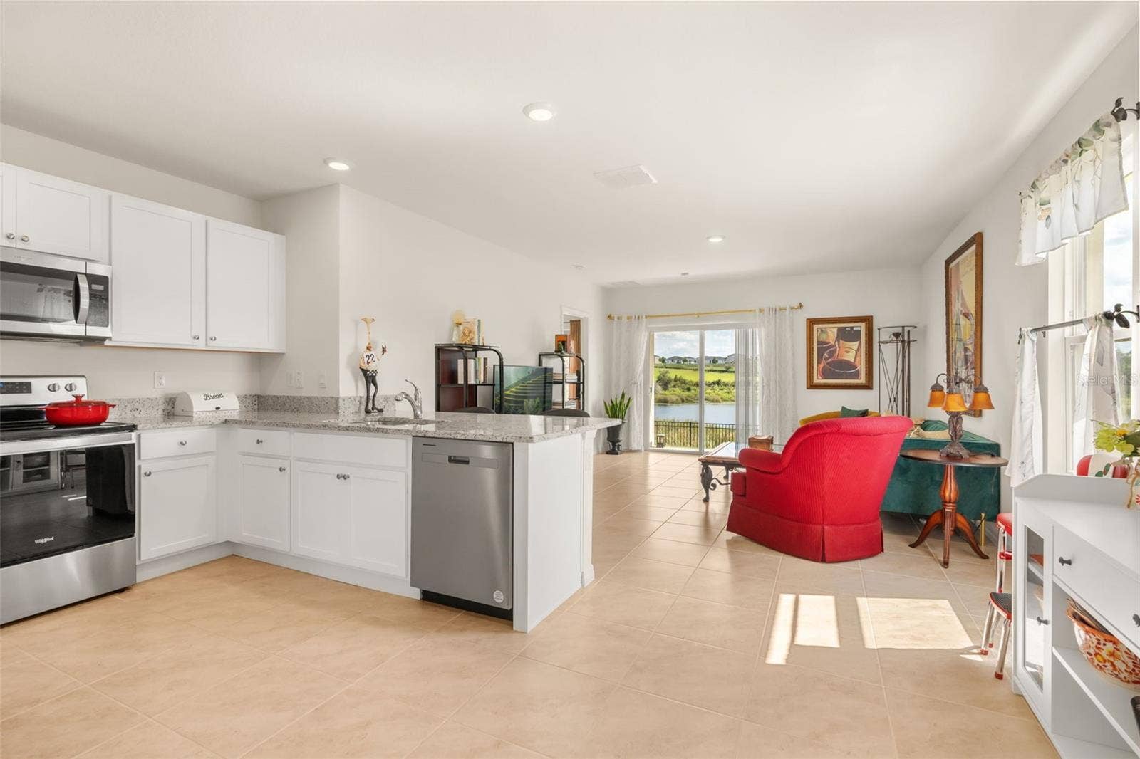 9760 BLACK WALNUT DRIVE, Clermont, FL 34715 9760 BLACK WALNUT DRIVE, Clermont, FL 34715