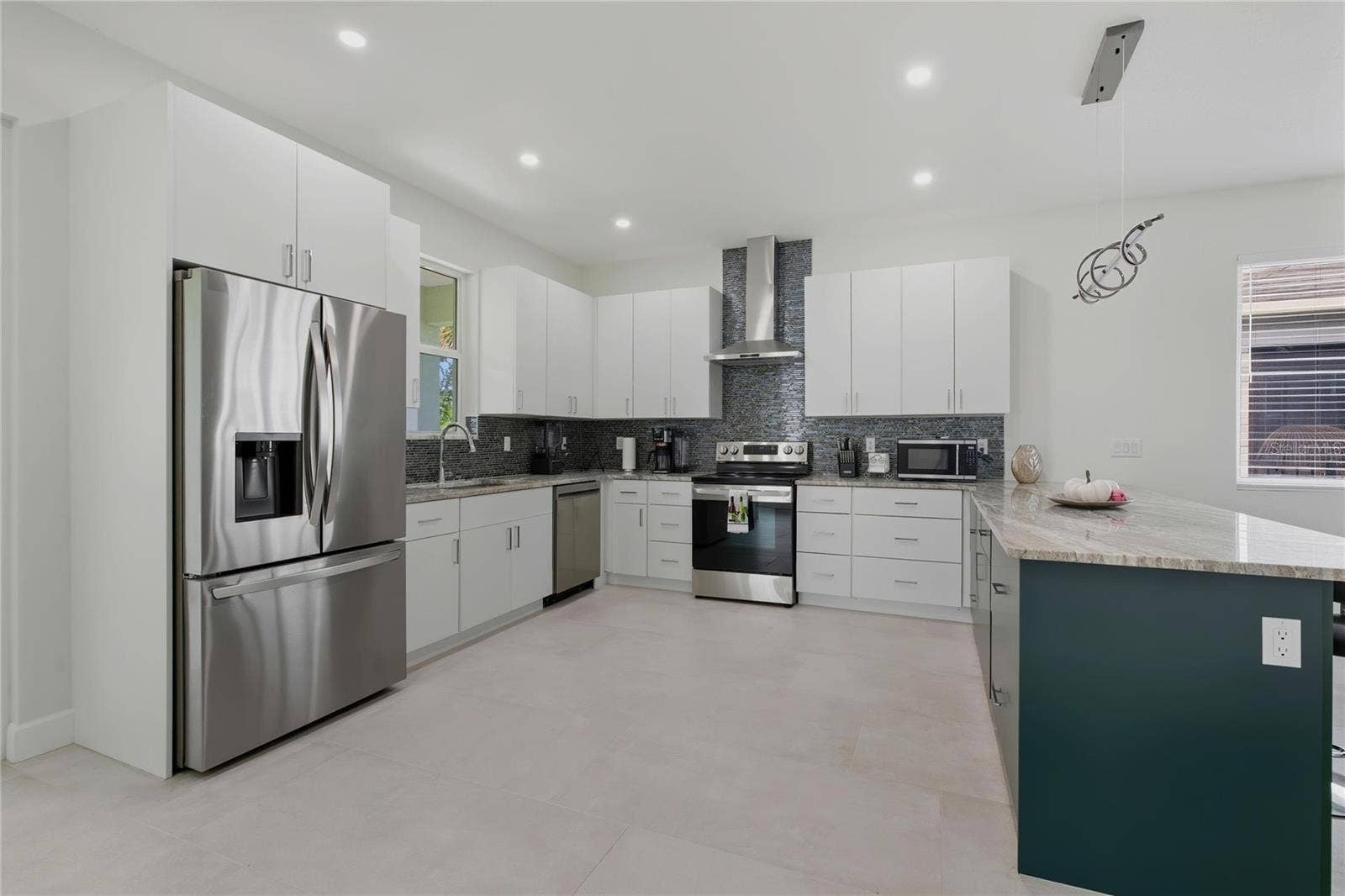 5316 ALTOONA STREET, Sarasota, FL 34232 5316 ALTOONA STREET, Sarasota, FL 34232