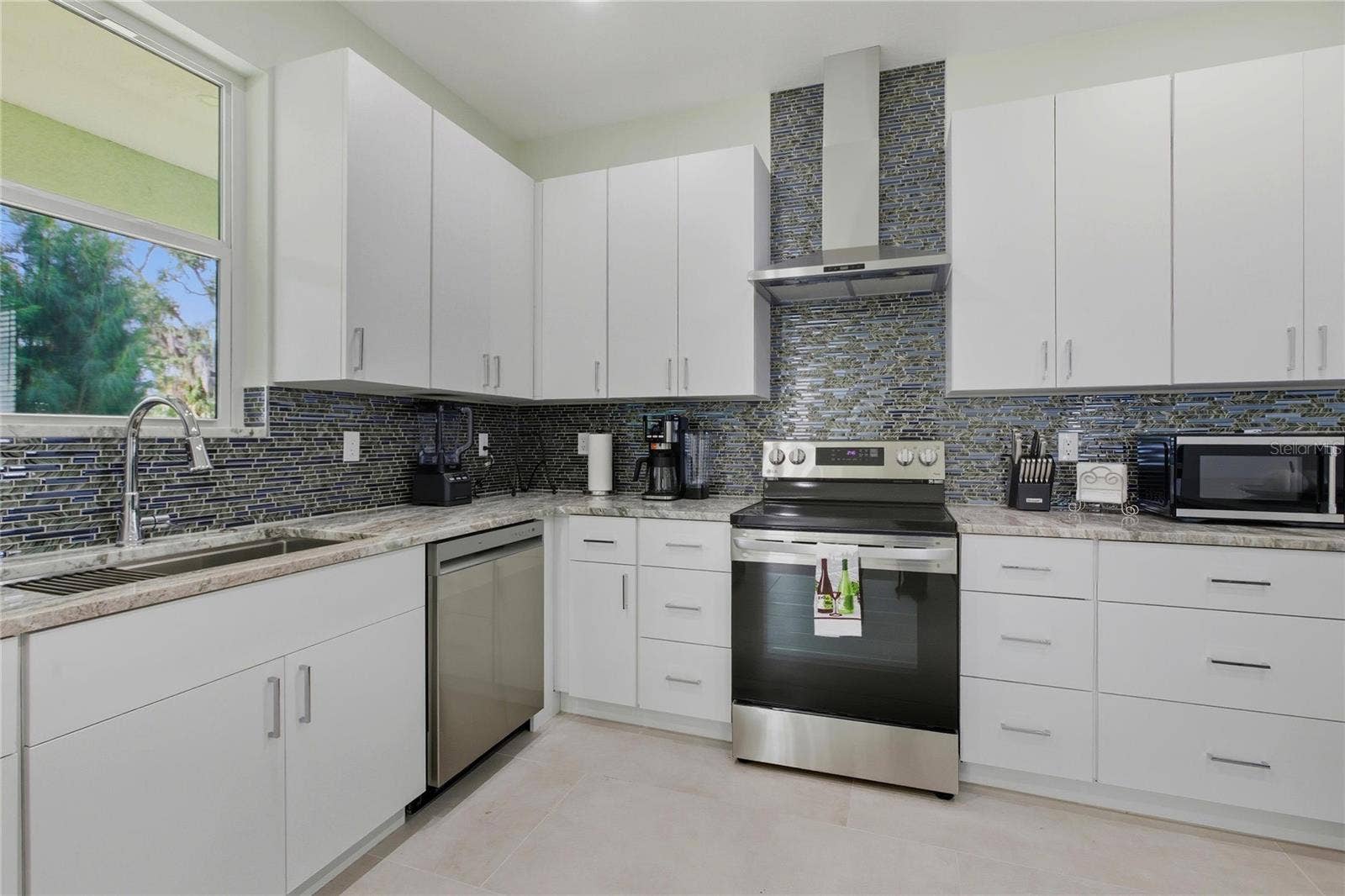 5316 ALTOONA STREET, Sarasota, FL 34232 5316 ALTOONA STREET, Sarasota, FL 34232