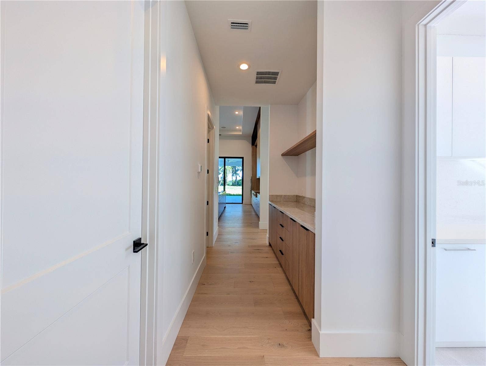 7240 LAKE WILLIS, Orlando, FL 32821 7240 LAKE WILLIS, Orlando, FL 32821