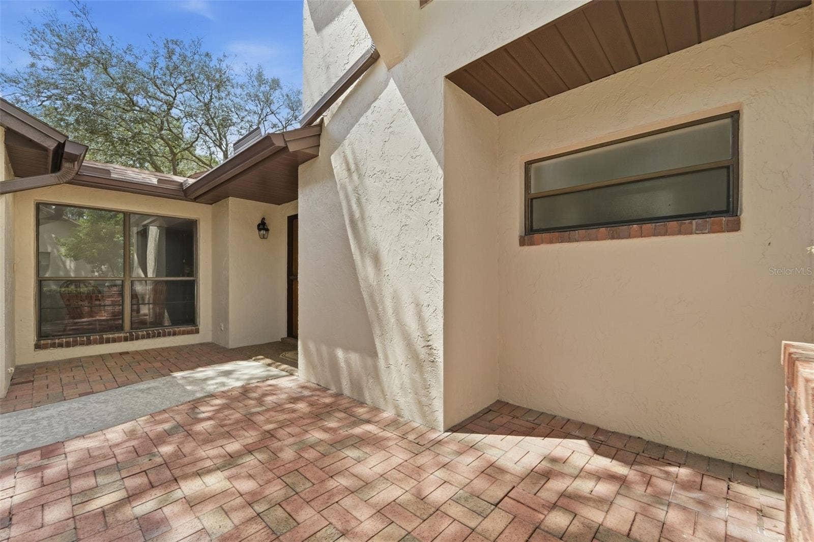 116 GOLF CLUB DRIVE, Longwood, FL 32779 Front Porch/Courtyard