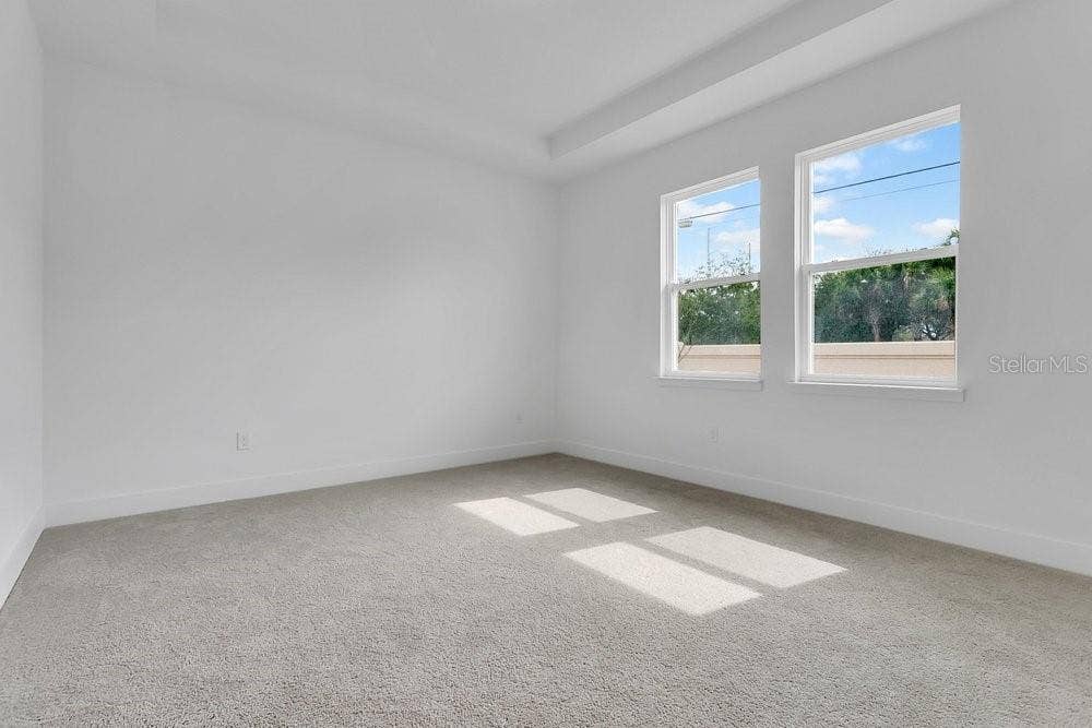 118 ELENA LAVIN CIRCLE, Orlando, FL 32807