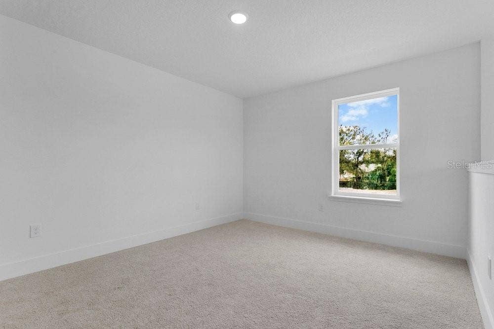 118 ELENA LAVIN CIRCLE, Orlando, FL 32807