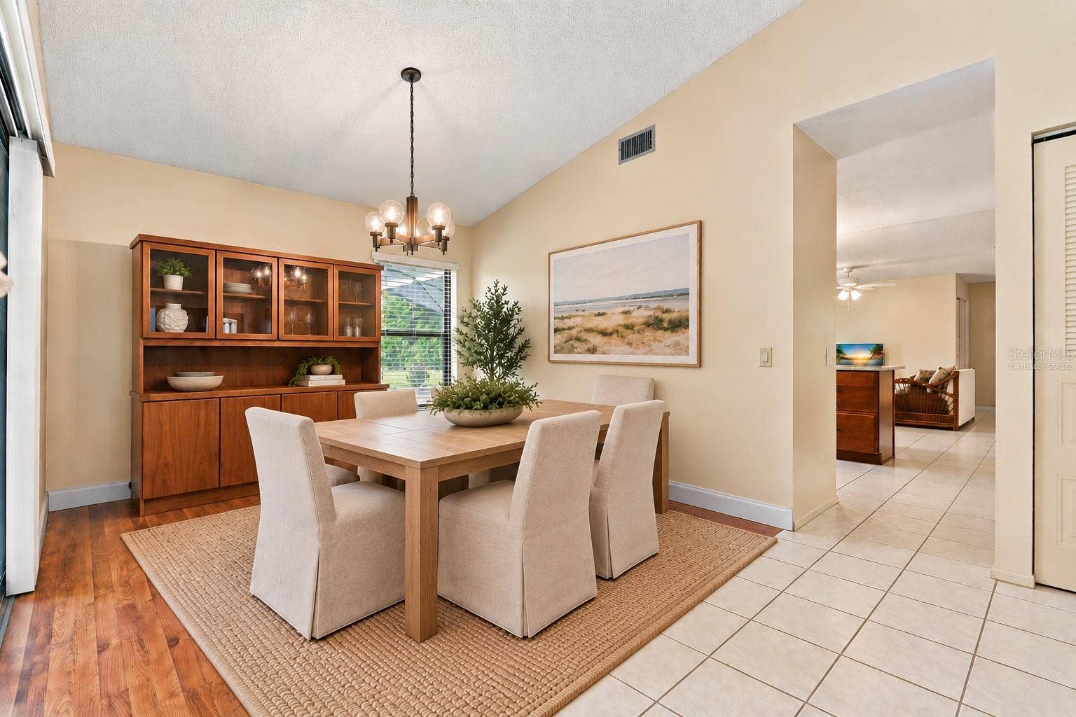 7201 MOSS LEAF LANE, Orlando, FL 32819 Virtually Staged Dining Area