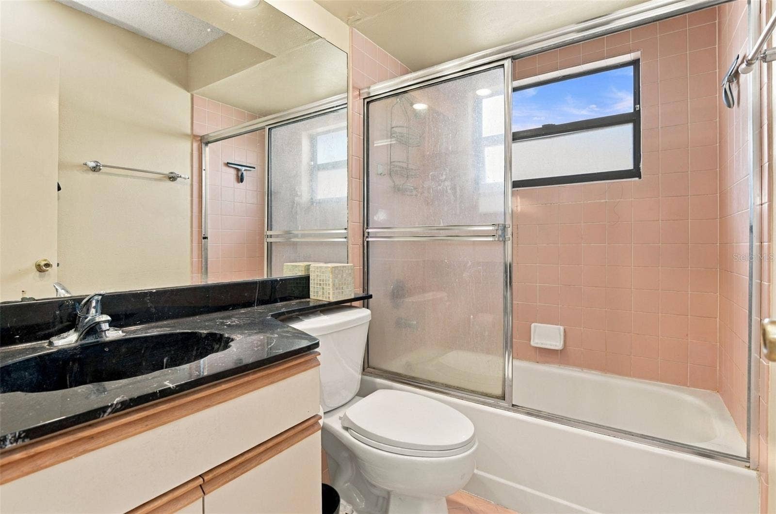 7201 MOSS LEAF LANE, Orlando, FL 32819 Secondary Bathroom