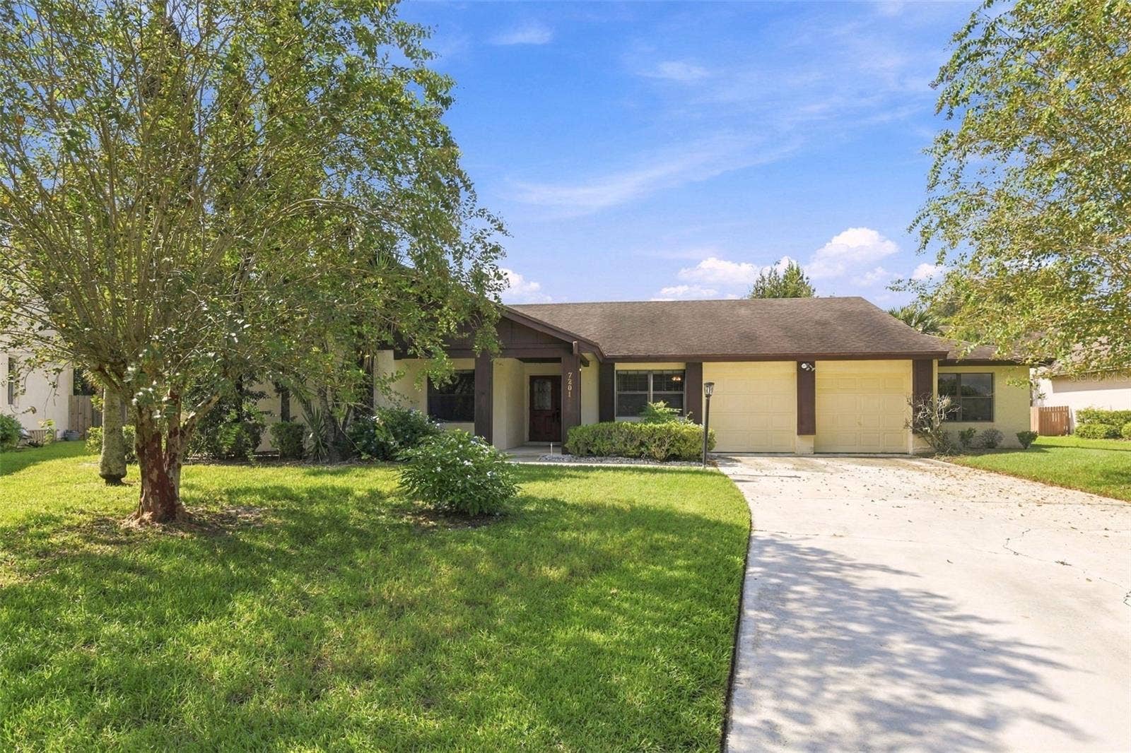 7201 MOSS LEAF LANE, Orlando, FL 32819 7201 MOSS LEAF LANE, Orlando, FL 32819
