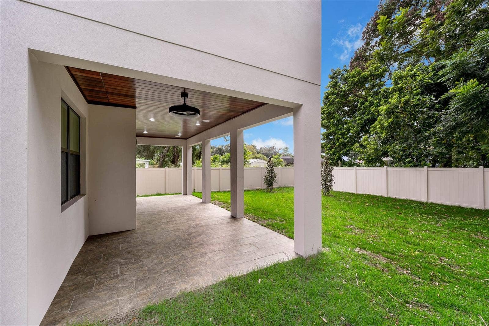 1910 CLOVERLAWN AVENUE, Orlando, FL 32806 1910 CLOVERLAWN AVENUE, Orlando, FL 32806