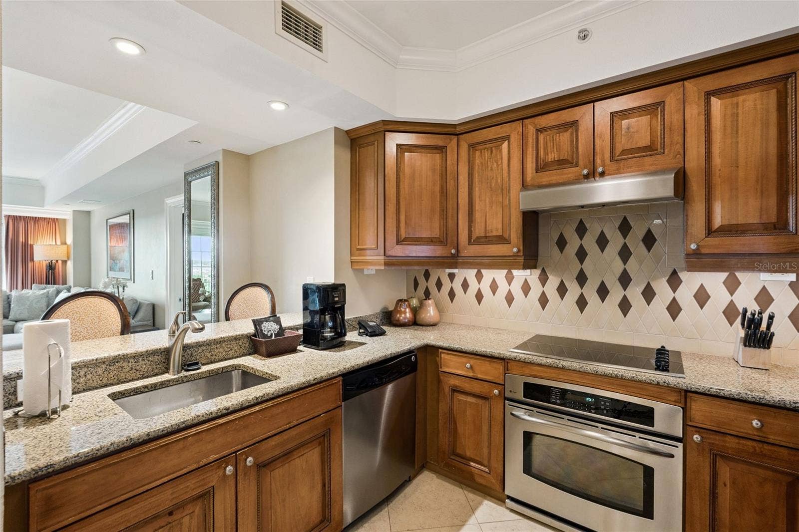 7593 GATHERING DRIVE, #311, Kissimmee, FL 34747 7593 GATHERING DRIVE, #311, Kissimmee, FL 34747