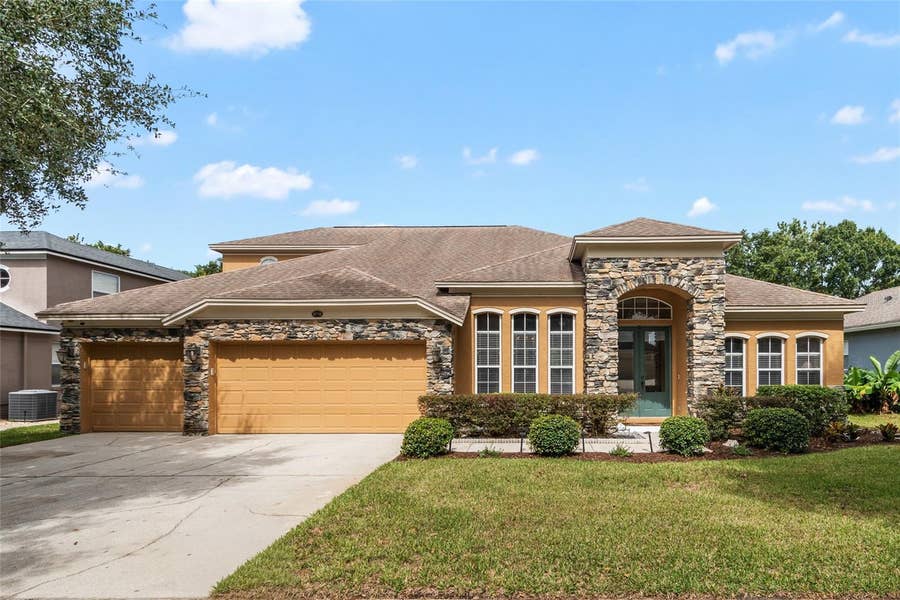 Property photo for 2712 ALOMA OAKS DRIVE, Oviedo, FL