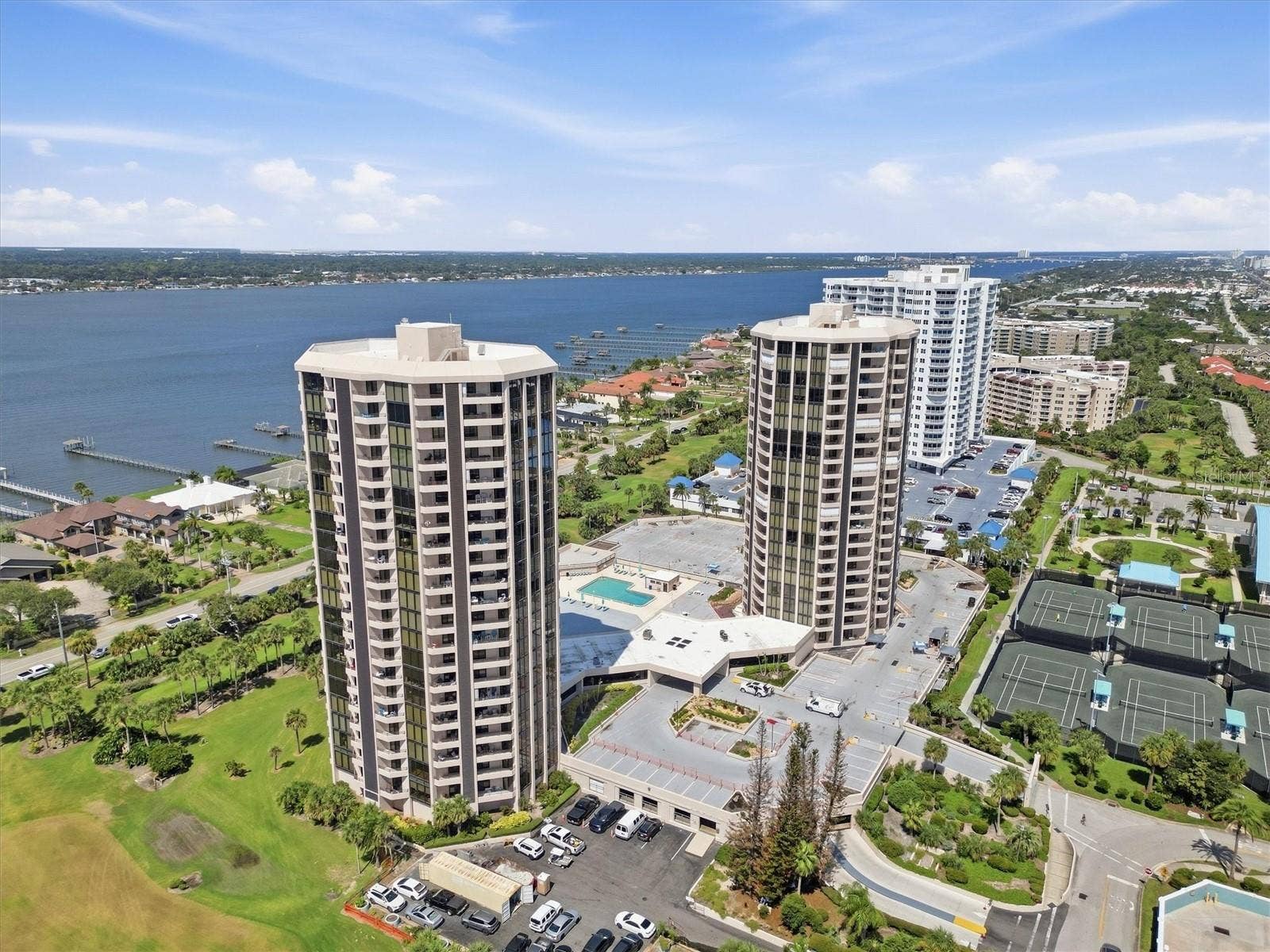 1 OCEANS WEST BOULEVARD, #8B1, Daytona Beach Shores, FL 32118