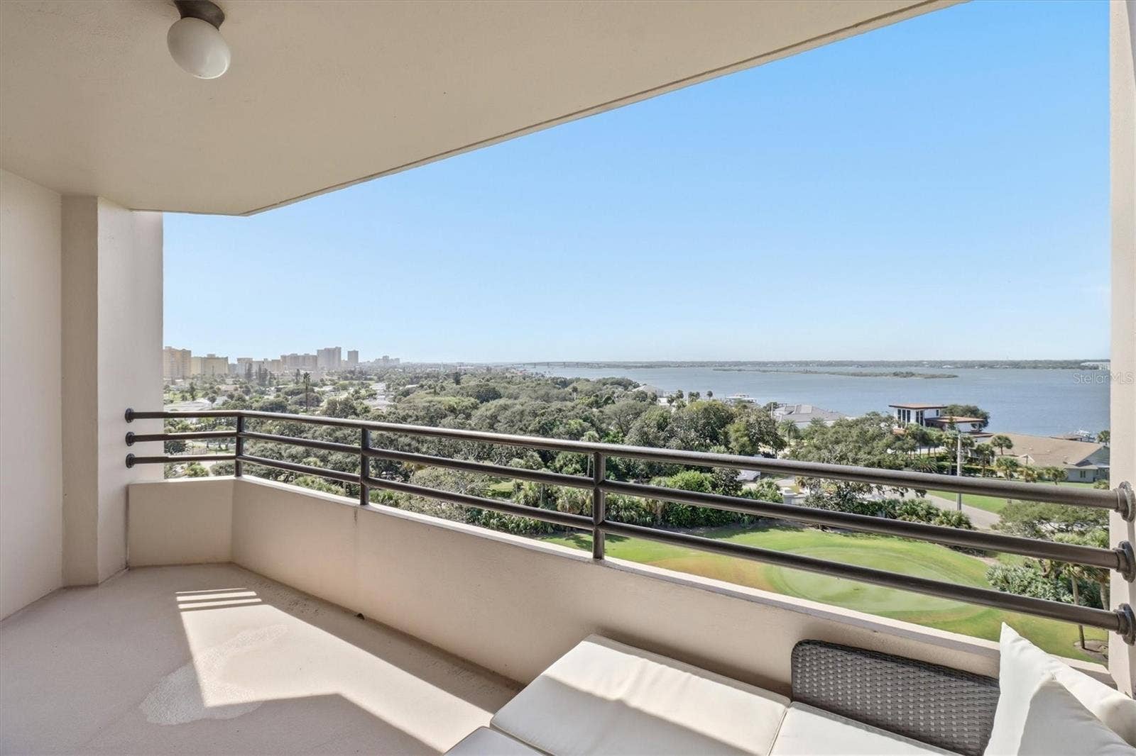 1 OCEANS WEST BOULEVARD, #8B1, Daytona Beach Shores, FL 32118