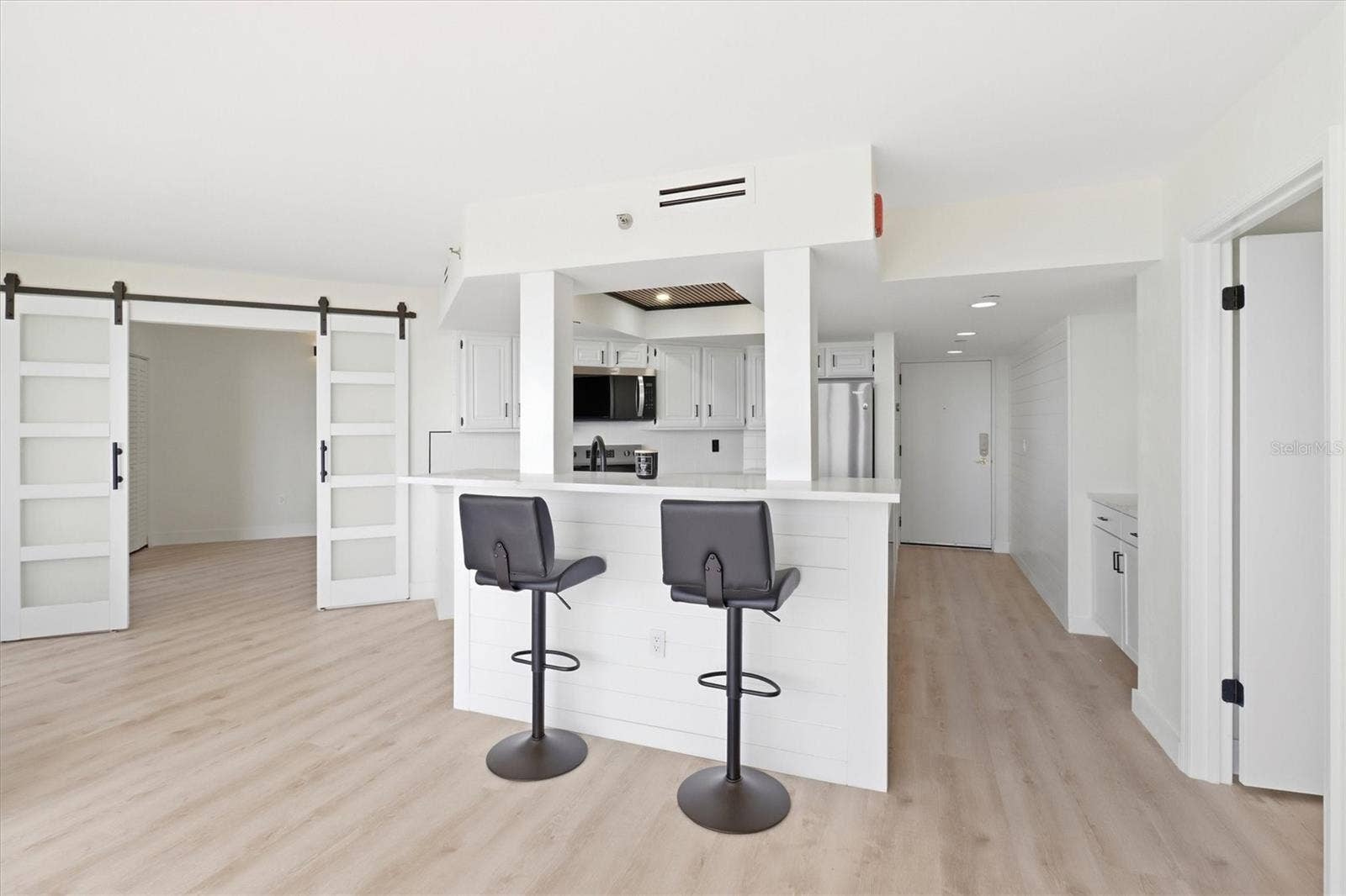 1 OCEANS WEST BOULEVARD, #8B1, Daytona Beach Shores, FL 32118
