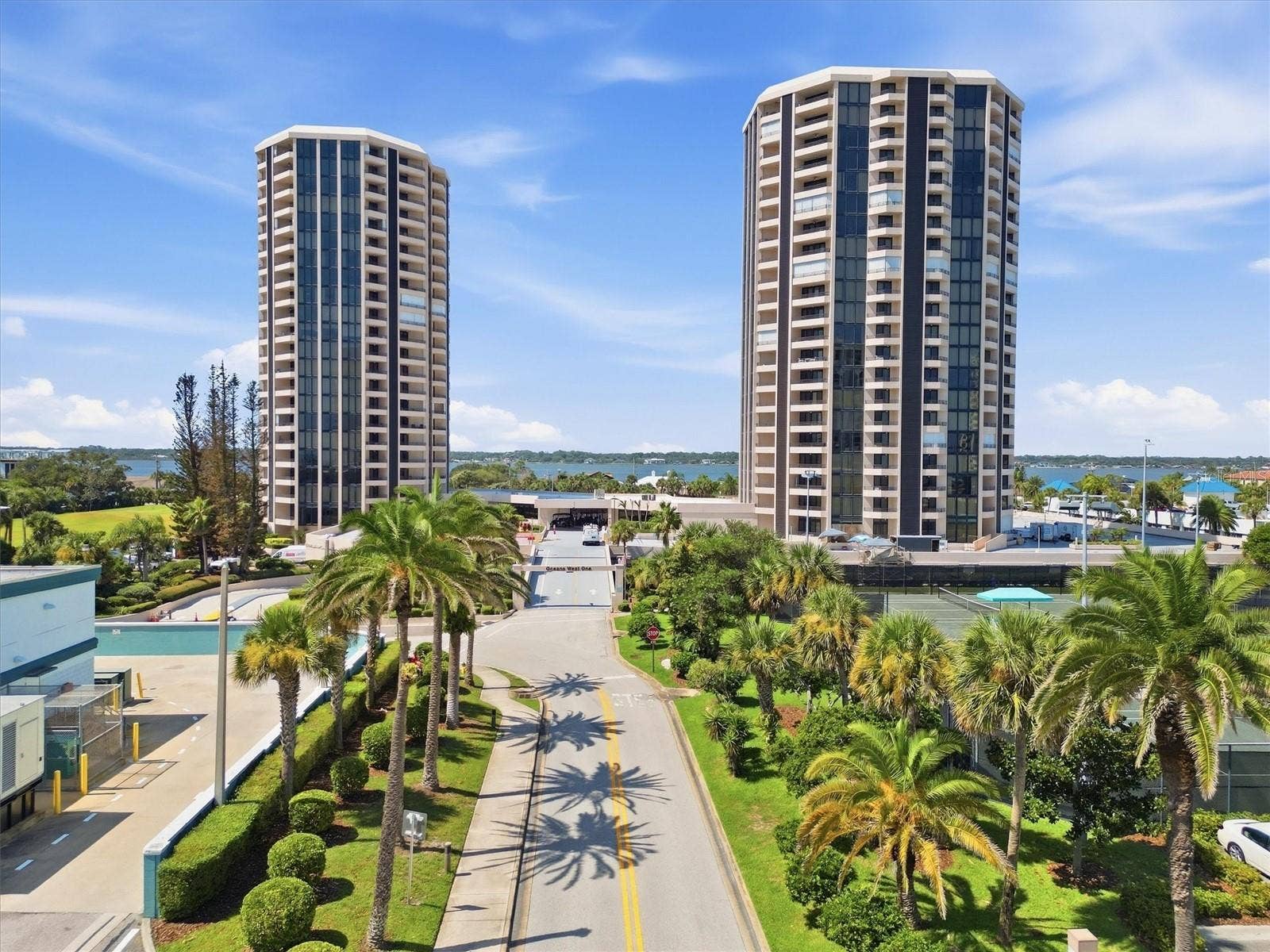 1 OCEANS WEST BOULEVARD, #8B1, Daytona Beach Shores, FL 32118