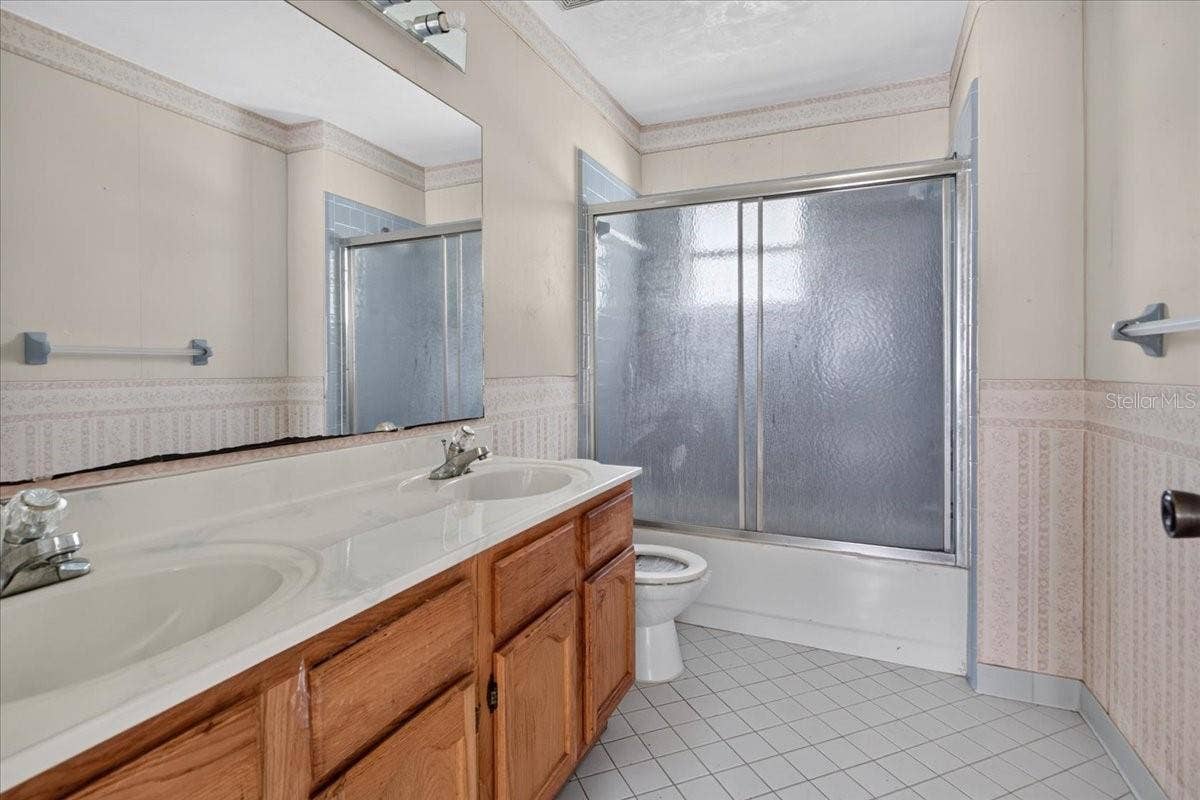 7317 NW 218TH AVENUE, Alachua, FL 32615 7317 NW 218TH AVENUE, Alachua, FL 32615