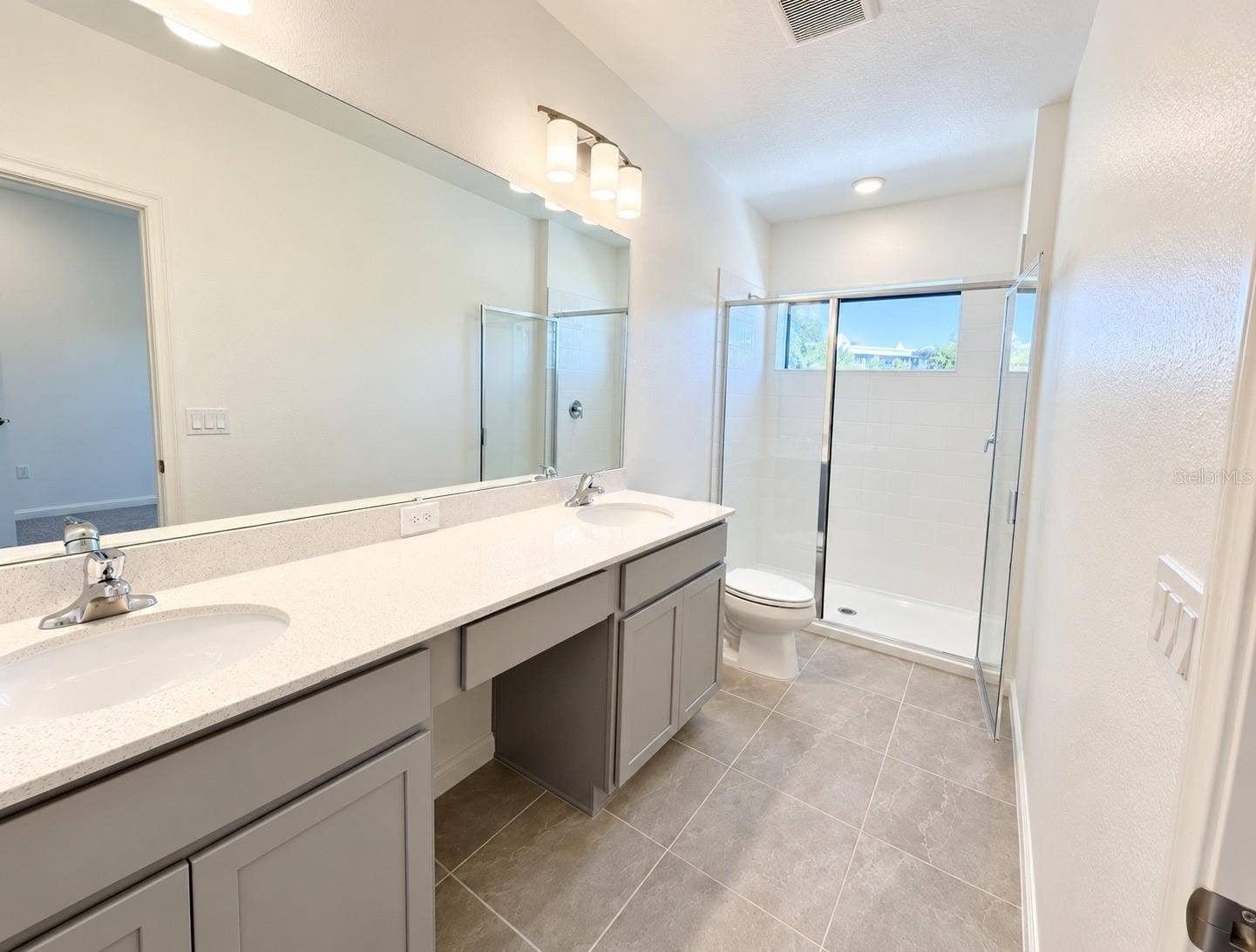 10592 EBB TIDE LANE, Orlando, FL 32821 10592 EBB TIDE LANE, Orlando, FL 32821
