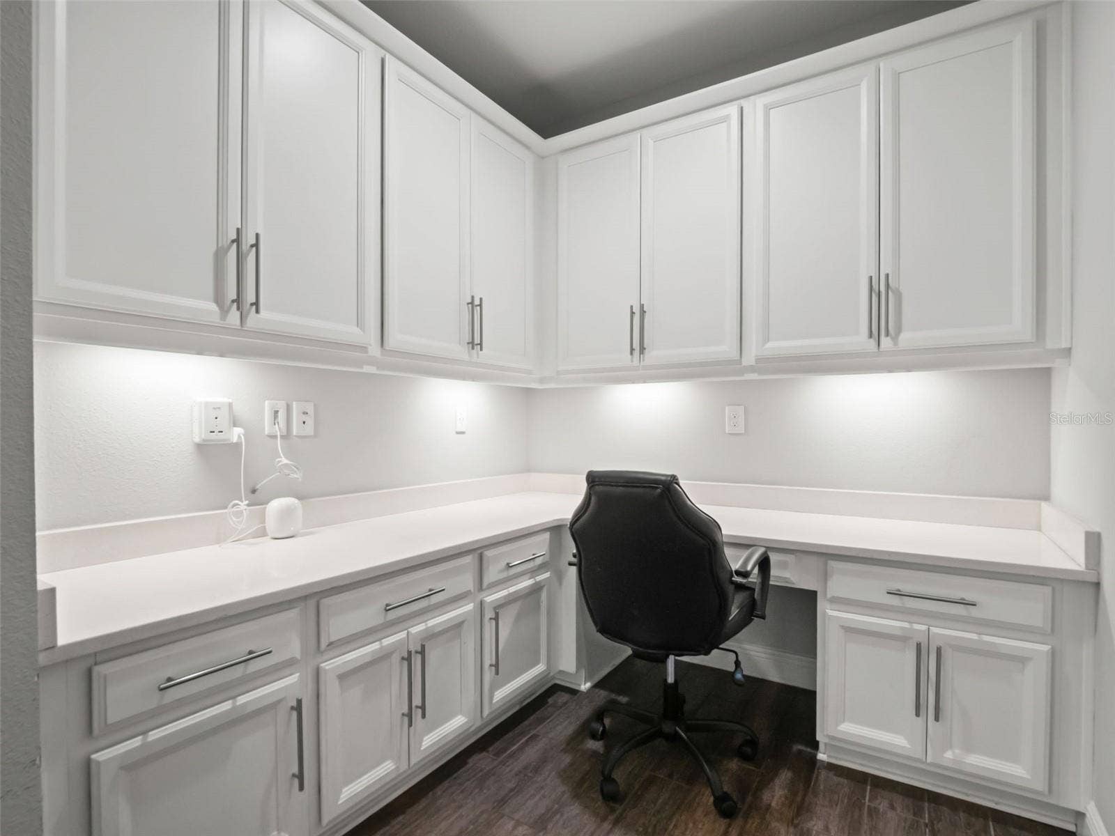 8468 MOREHOUSE DRIVE, Orlando, FL 32836 8468 MOREHOUSE DRIVE, Orlando, FL 32836