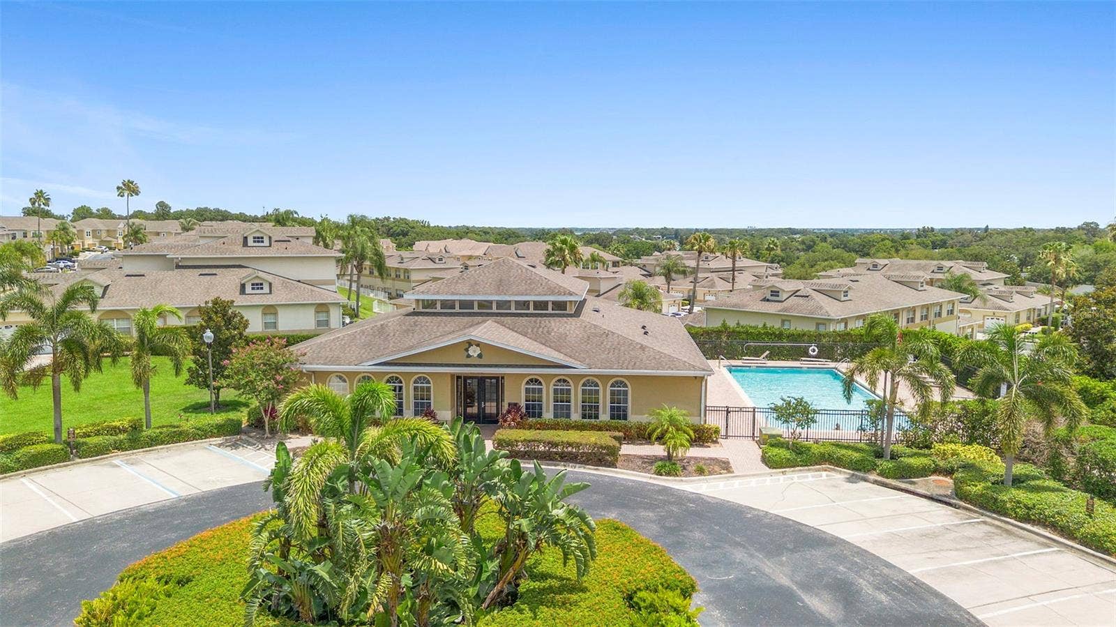 17404 CHATEAU PINE WAY, Clermont, FL 34711 17404 CHATEAU PINE WAY, Clermont, FL 34711