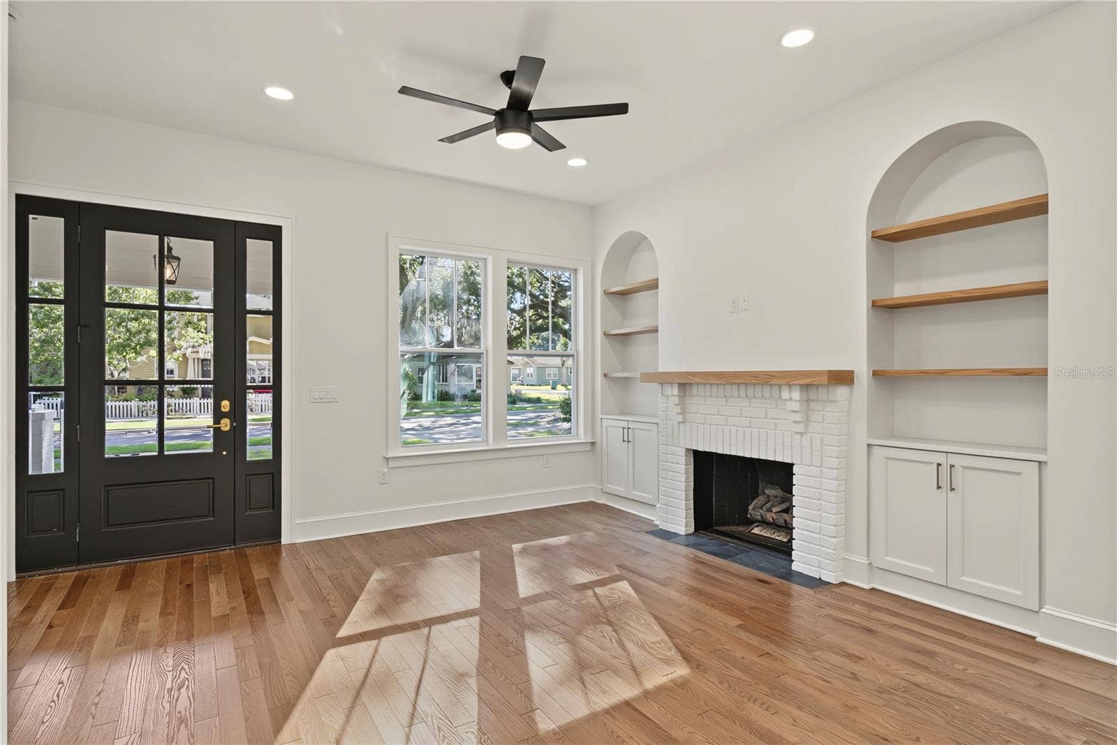 206 N HIGHLAND AVENUE, Winter Garden, FL 34787 206 N HIGHLAND AVENUE, Winter Garden, FL 34787