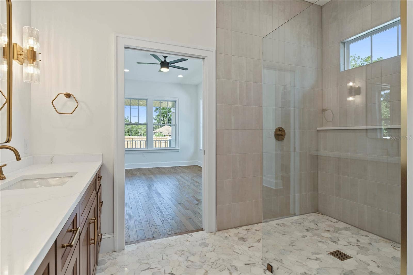 206 N HIGHLAND AVENUE, Winter Garden, FL 34787 206 N HIGHLAND AVENUE, Winter Garden, FL 34787