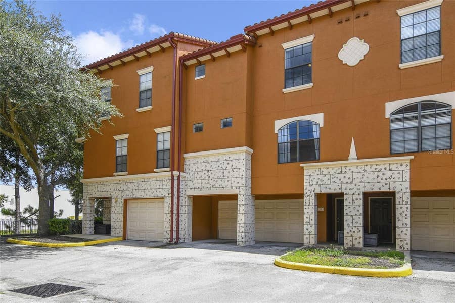 Property photo for 6117 METROWEST BOULEVARD, #105, Orlando, FL