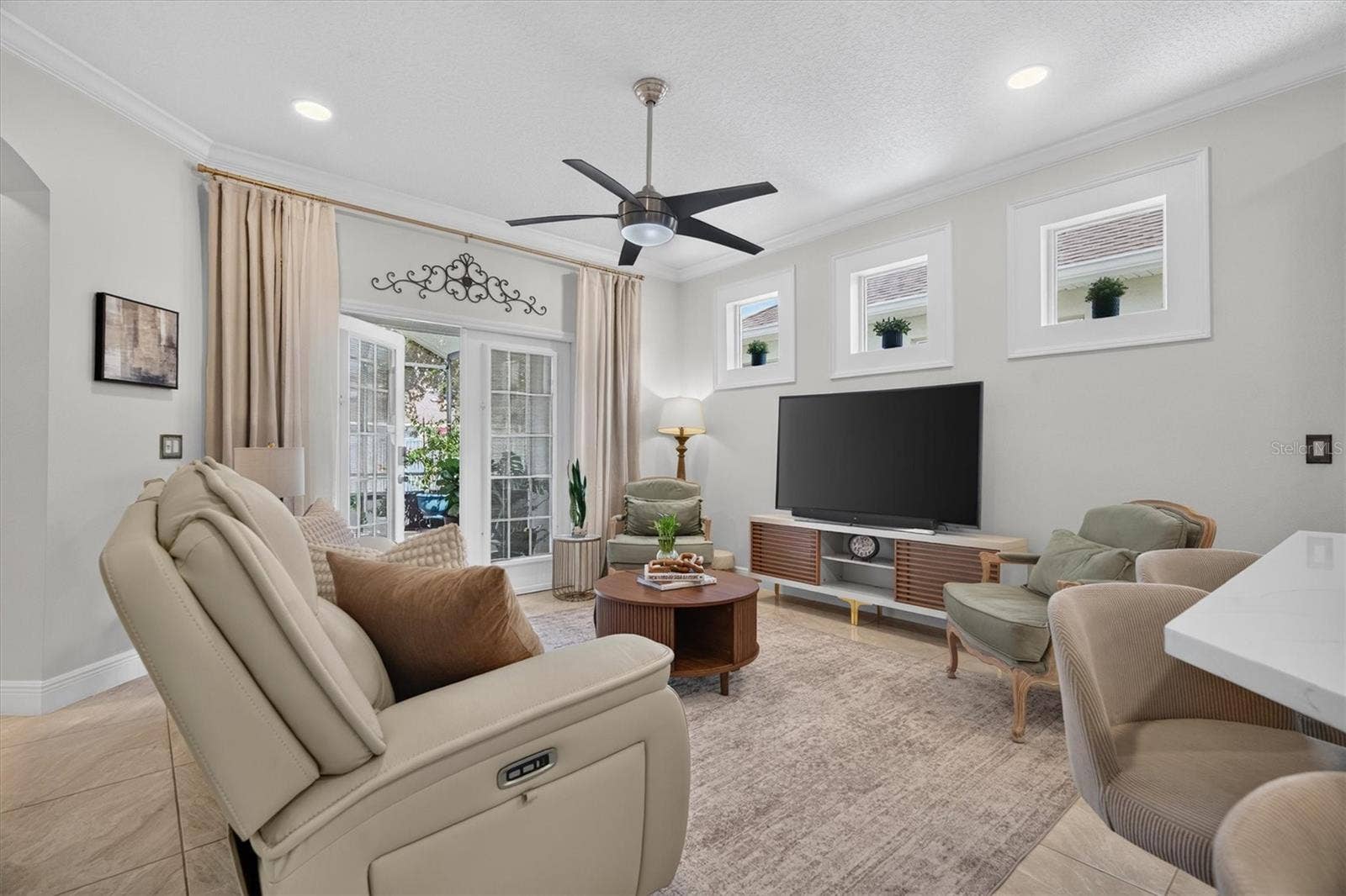 14661 TANJA KING BOULEVARD, Orlando, FL 32828 14661 TANJA KING BOULEVARD, Orlando, FL 32828