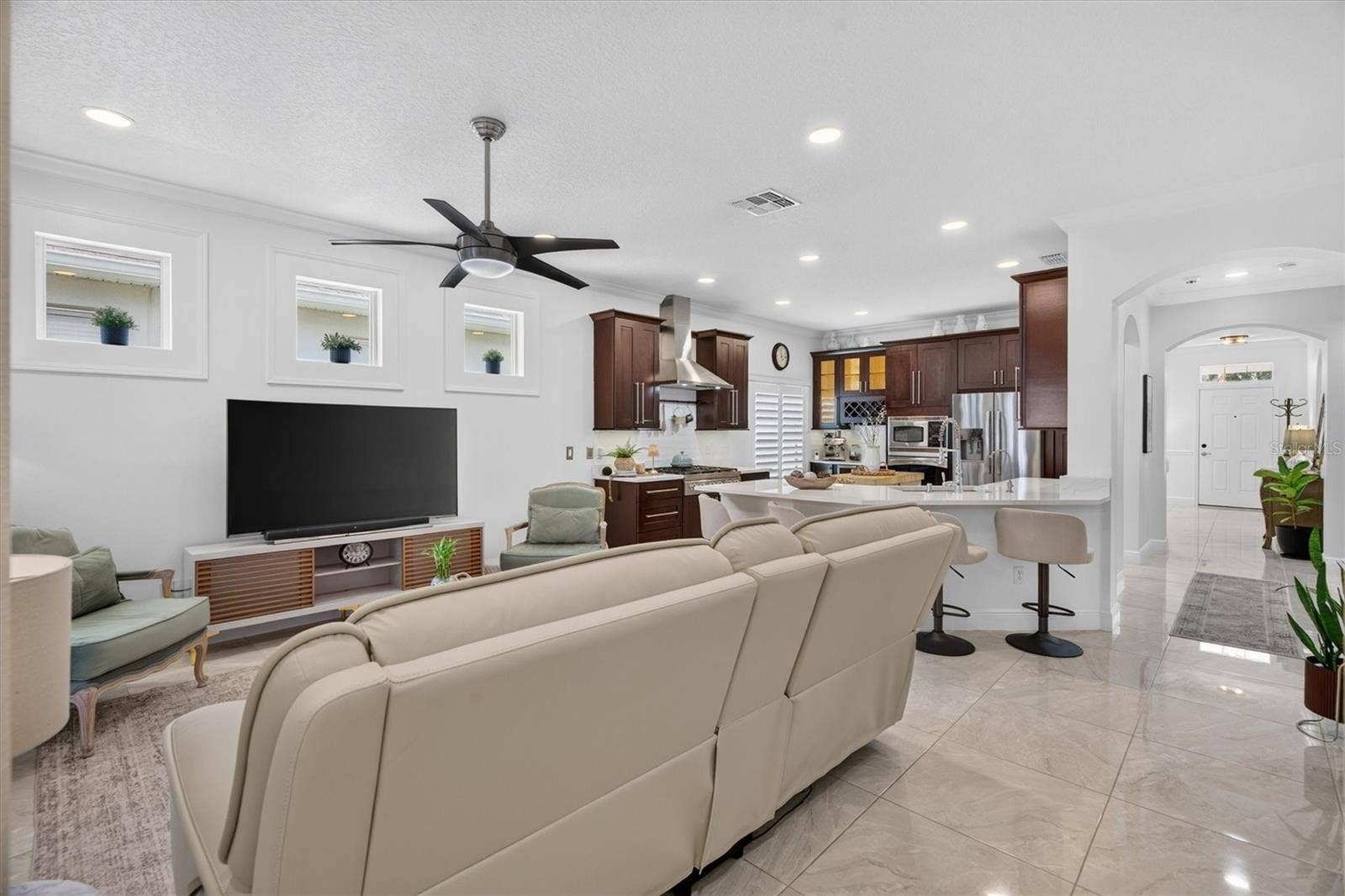 14661 TANJA KING BOULEVARD, Orlando, FL 32828 14661 TANJA KING BOULEVARD, Orlando, FL 32828