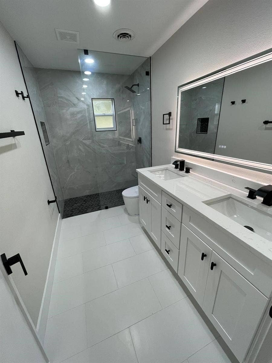 266 N RANGER BOULEVARD, Winter Park, FL 32792 Master Bathroom