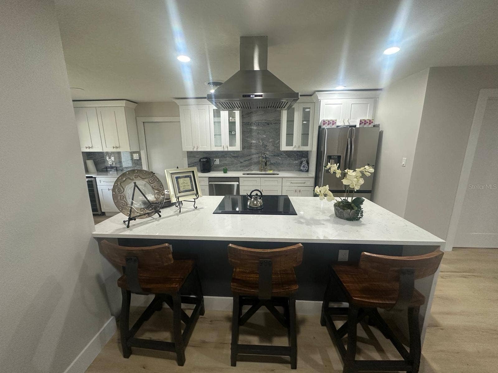266 N RANGER BOULEVARD, Winter Park, FL 32792 Kitchen Bar Eating Area