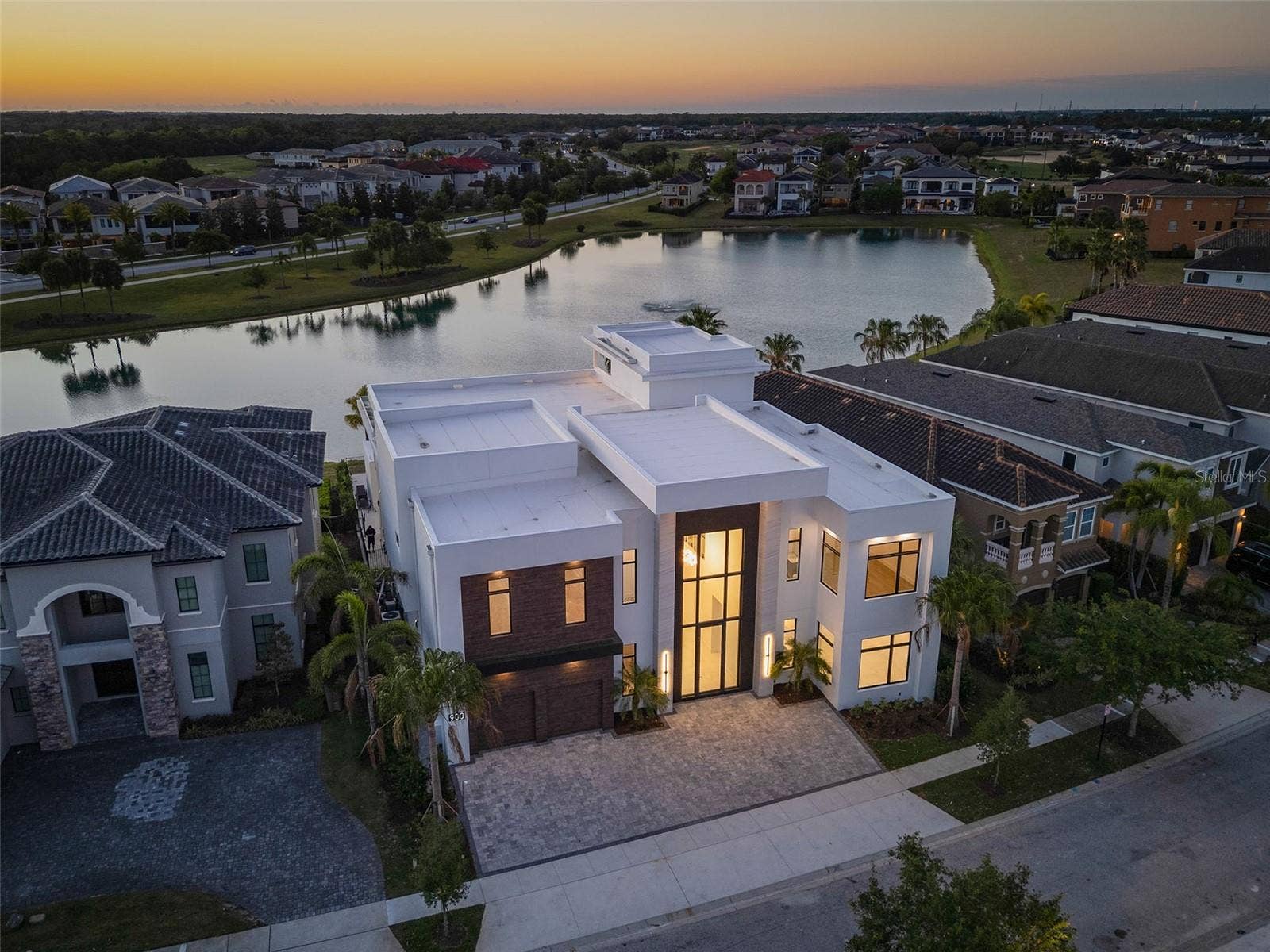 900 GOLDEN BEAR DRIVE, Reunion, FL 34747 900 GOLDEN BEAR DRIVE, Reunion, FL 34747