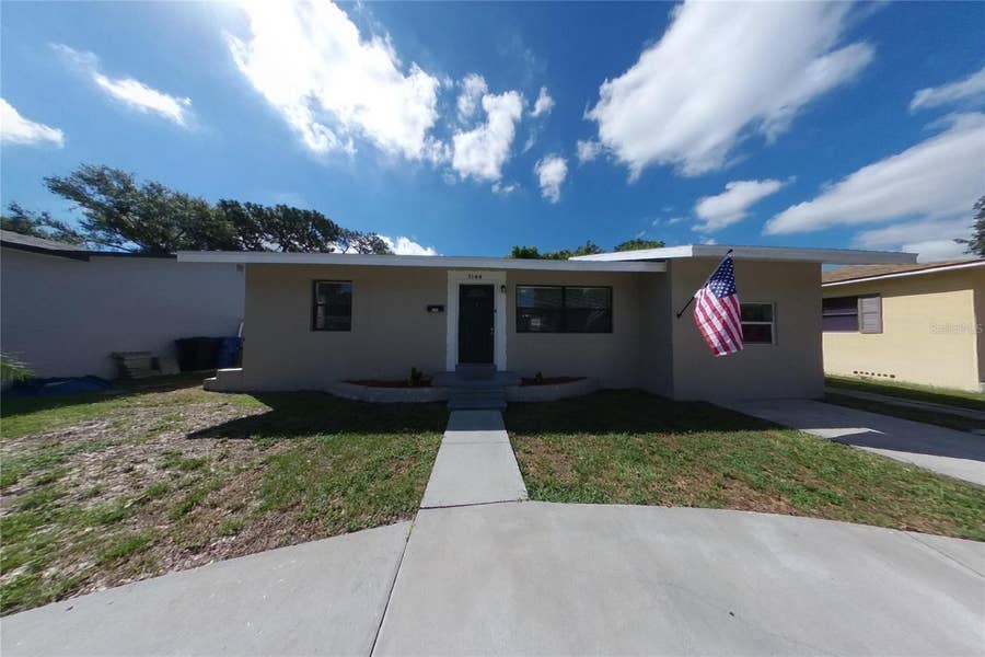Property photo for St Petersburg, FL