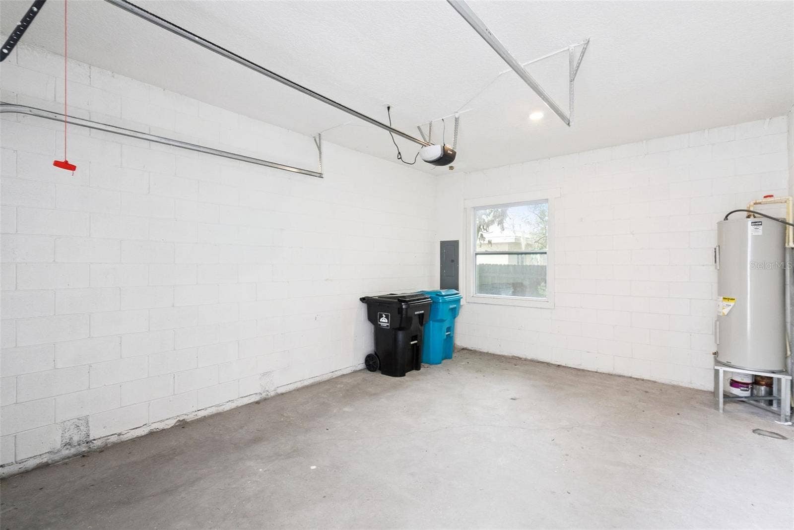 1 car garage