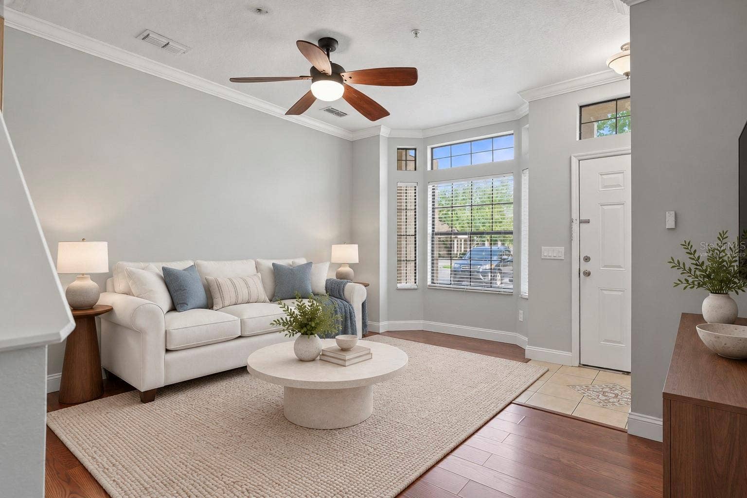 6013 SCOTCHWOOD GLN, #20, Orlando, FL 32822 Virtually Staged
