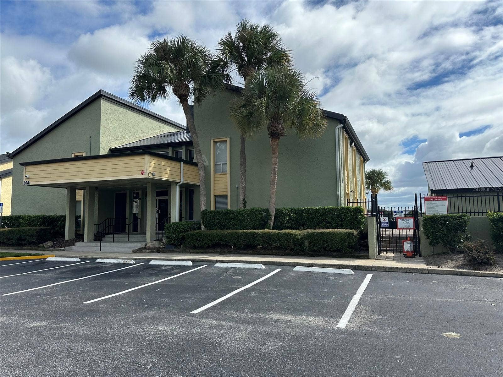 936 LAKE DESTINY DR, # H, Altamonte Springs, FL 32714 936 LAKE DESTINY DR, # H, Altamonte Springs, FL 32714