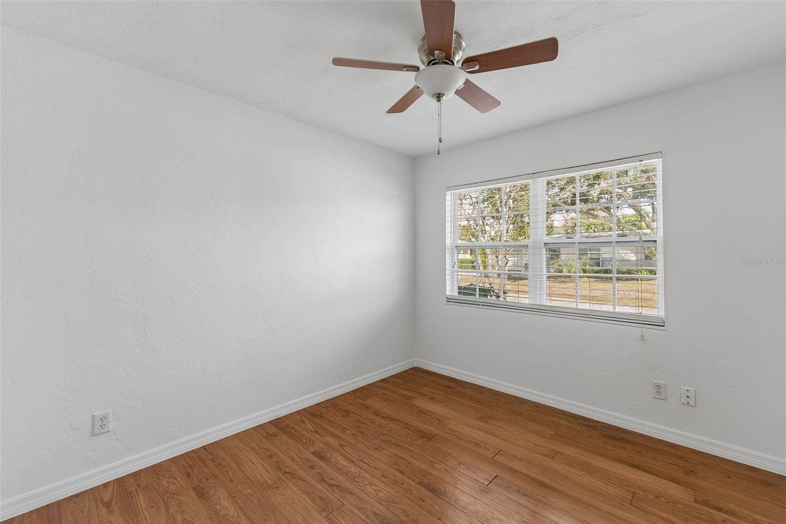 2 ROBBEN TERRACE, Daytona Beach, FL 32118