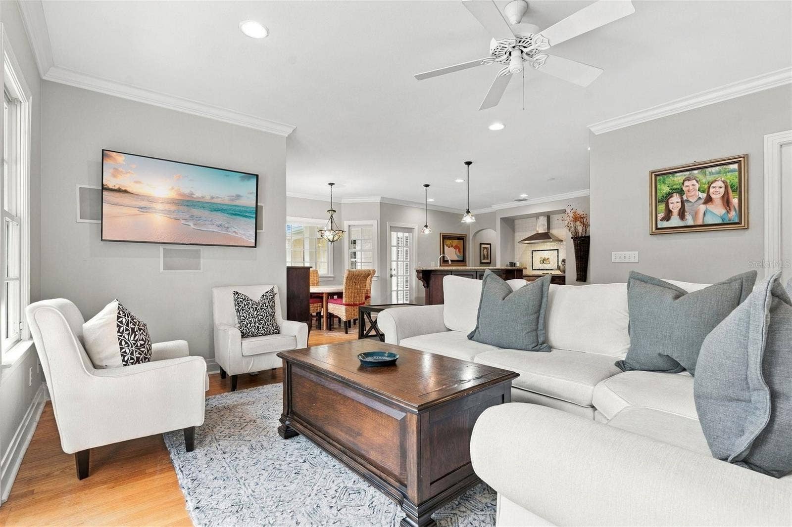 729 ALAMEDA STREET, Orlando, FL 32804 Family room