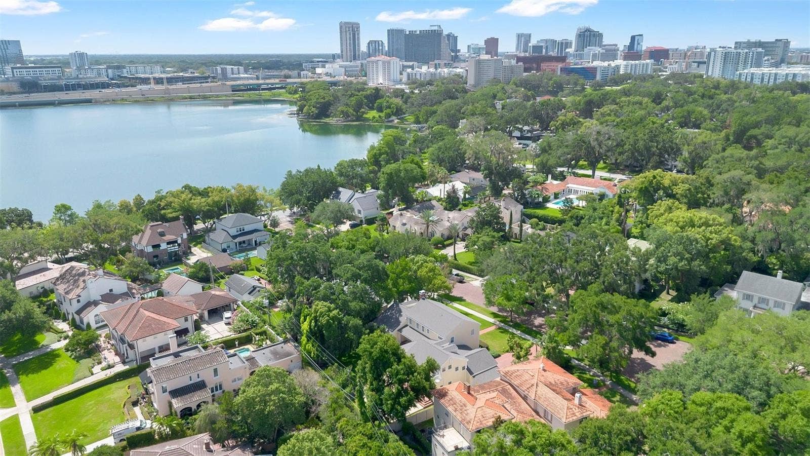 729 ALAMEDA STREET, Orlando, FL 32804 729 ALAMEDA STREET, Orlando, FL 32804