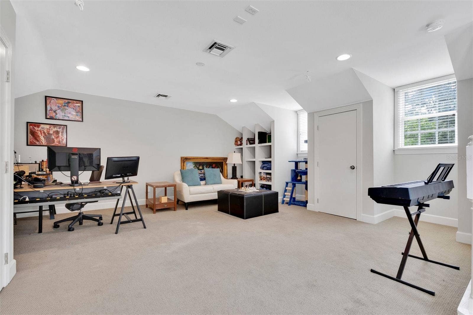 729 ALAMEDA STREET, Orlando, FL 32804 Bonus/Media Room