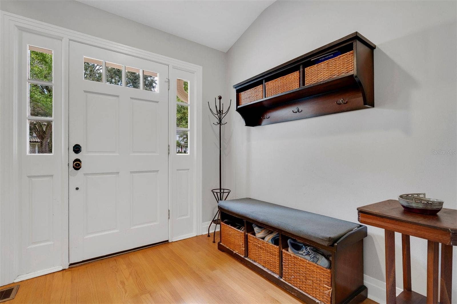 729 ALAMEDA STREET, Orlando, FL 32804 Mudroom entrance