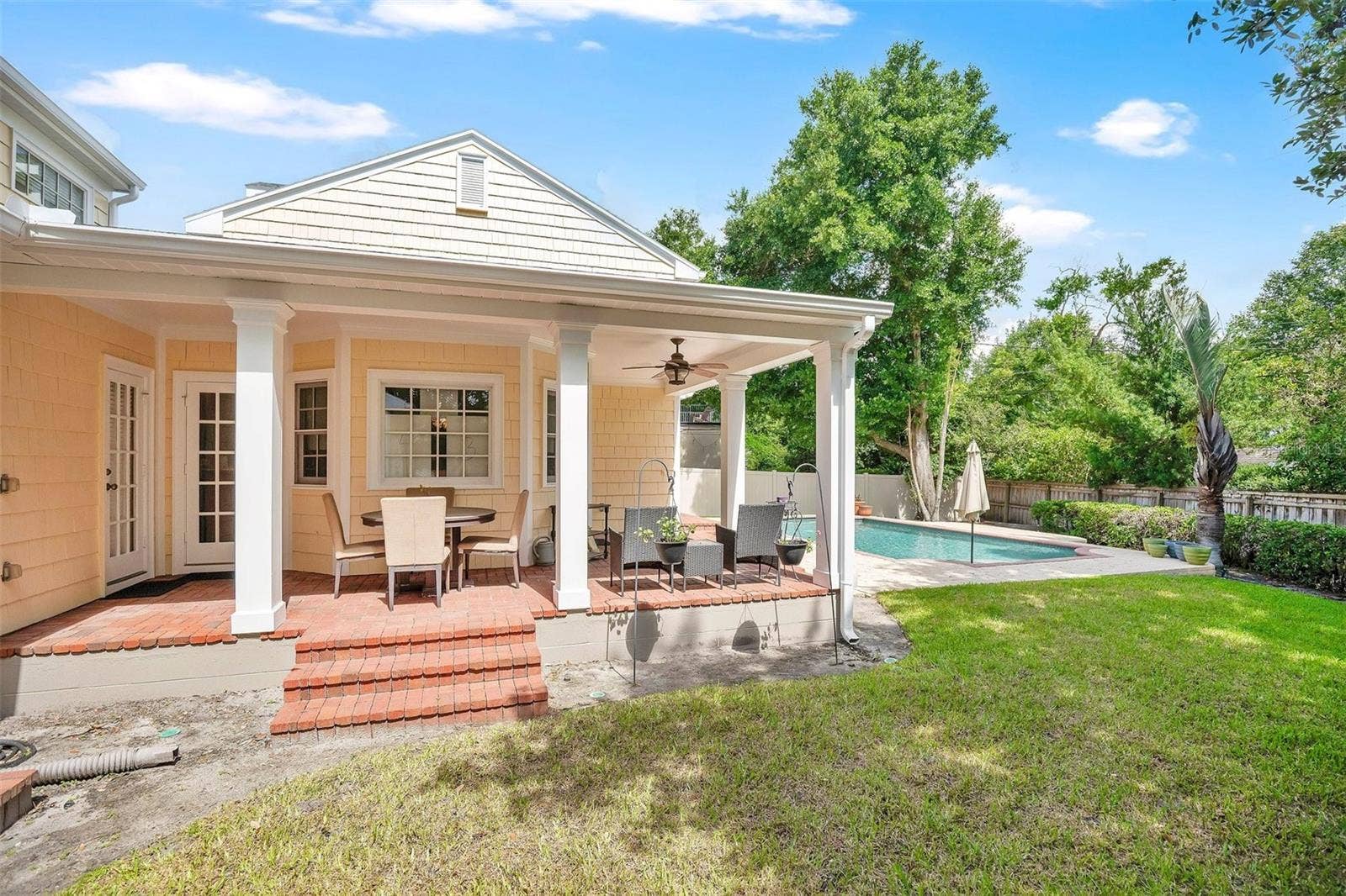 729 ALAMEDA STREET, Orlando, FL 32804 729 ALAMEDA STREET, Orlando, FL 32804