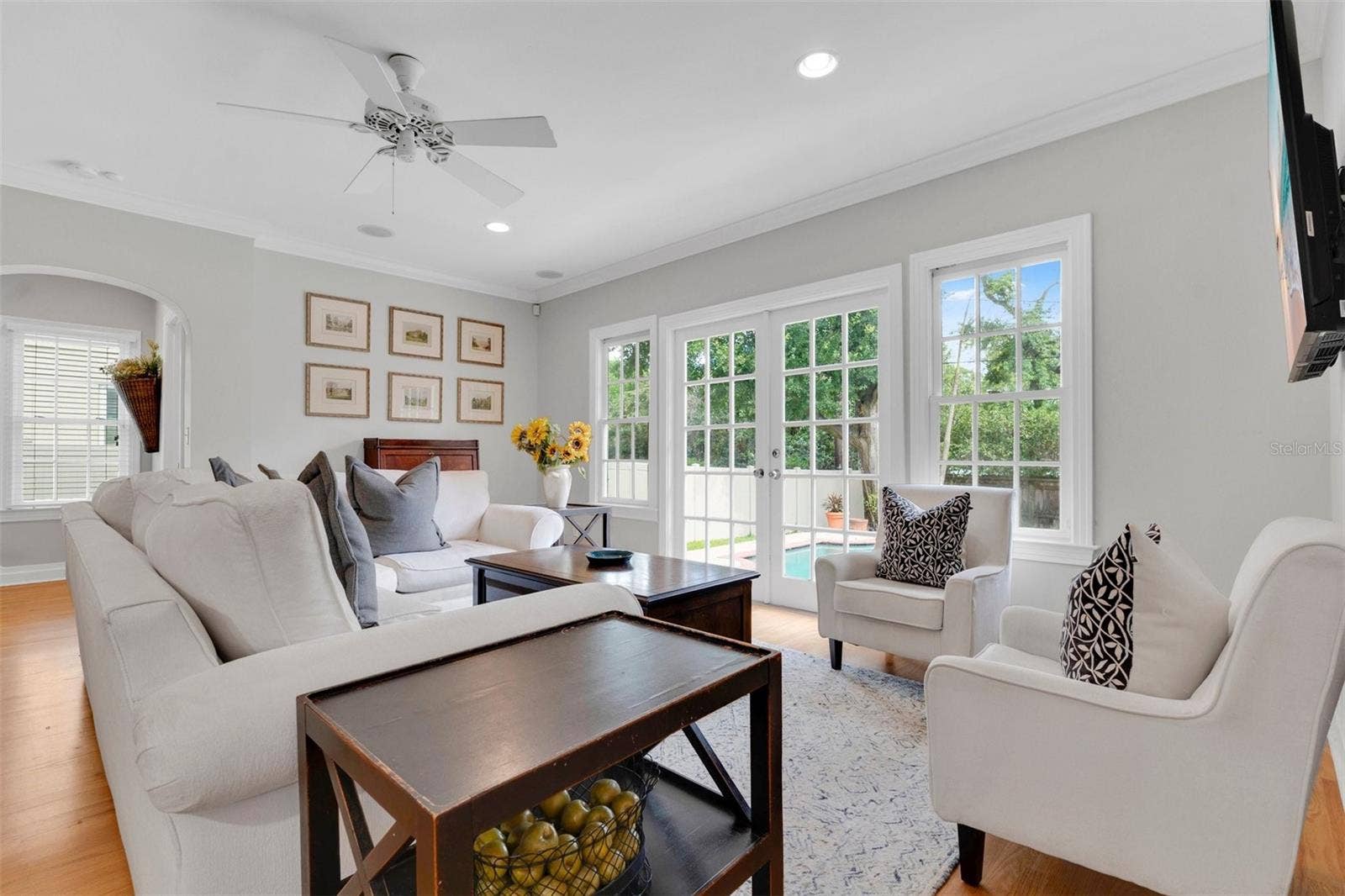 729 ALAMEDA STREET, Orlando, FL 32804 Family room